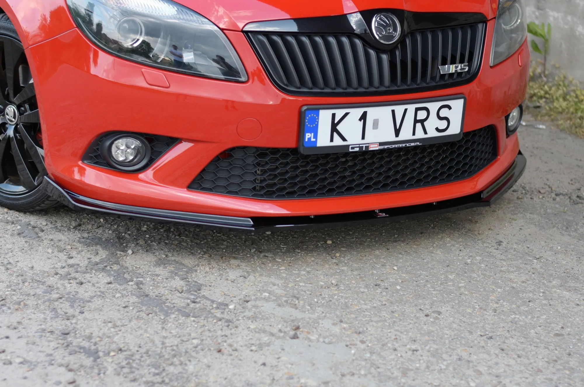 Frontspoiler Skoda Fabia RS mk2 2010-2014 | Glossy Black Edition – bilde 2