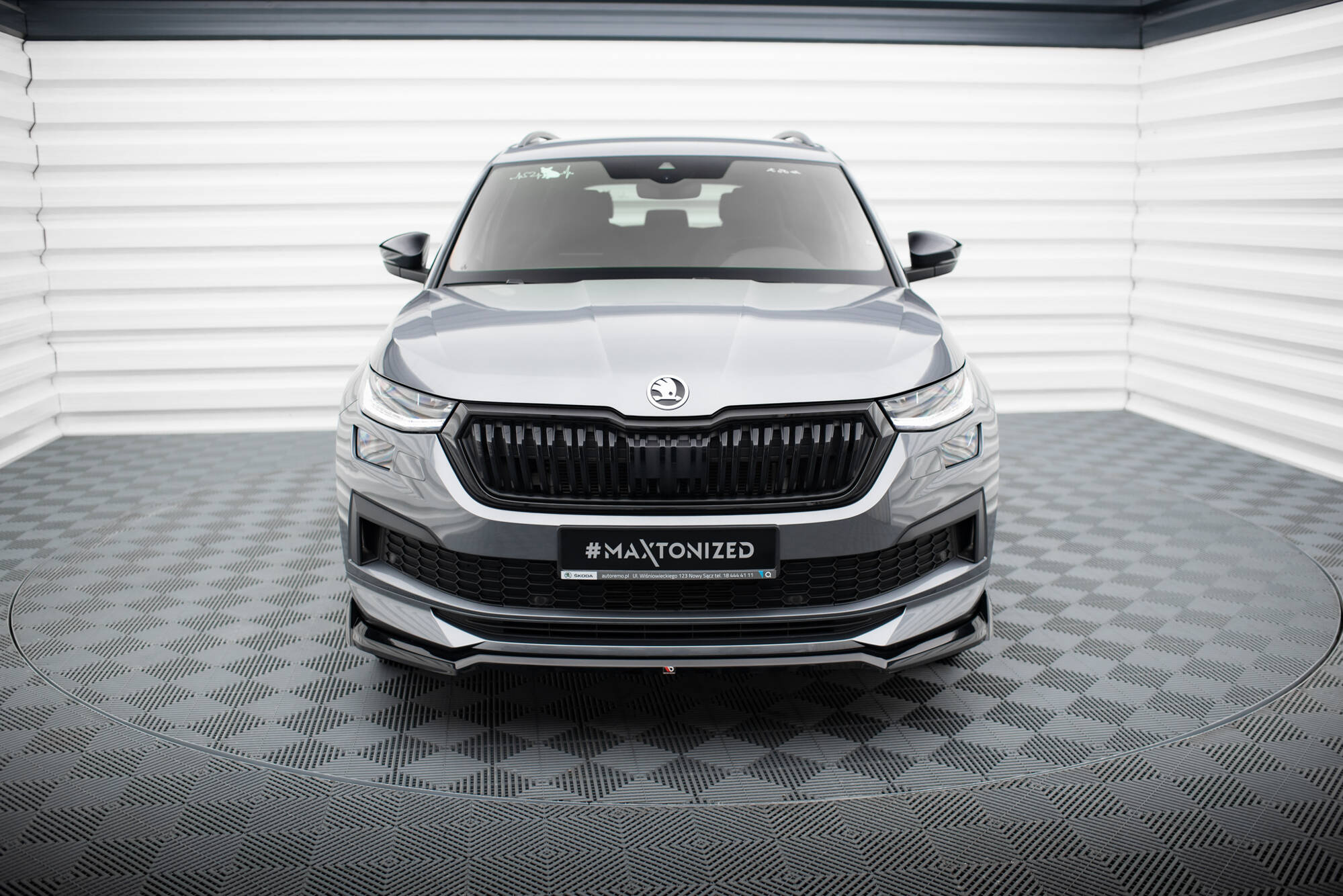 Frontspoiler Skoda Kodiaq Sportline I Facelift 2021 - 2023 | Sport Glossy Black Edition V2 – bilde 2