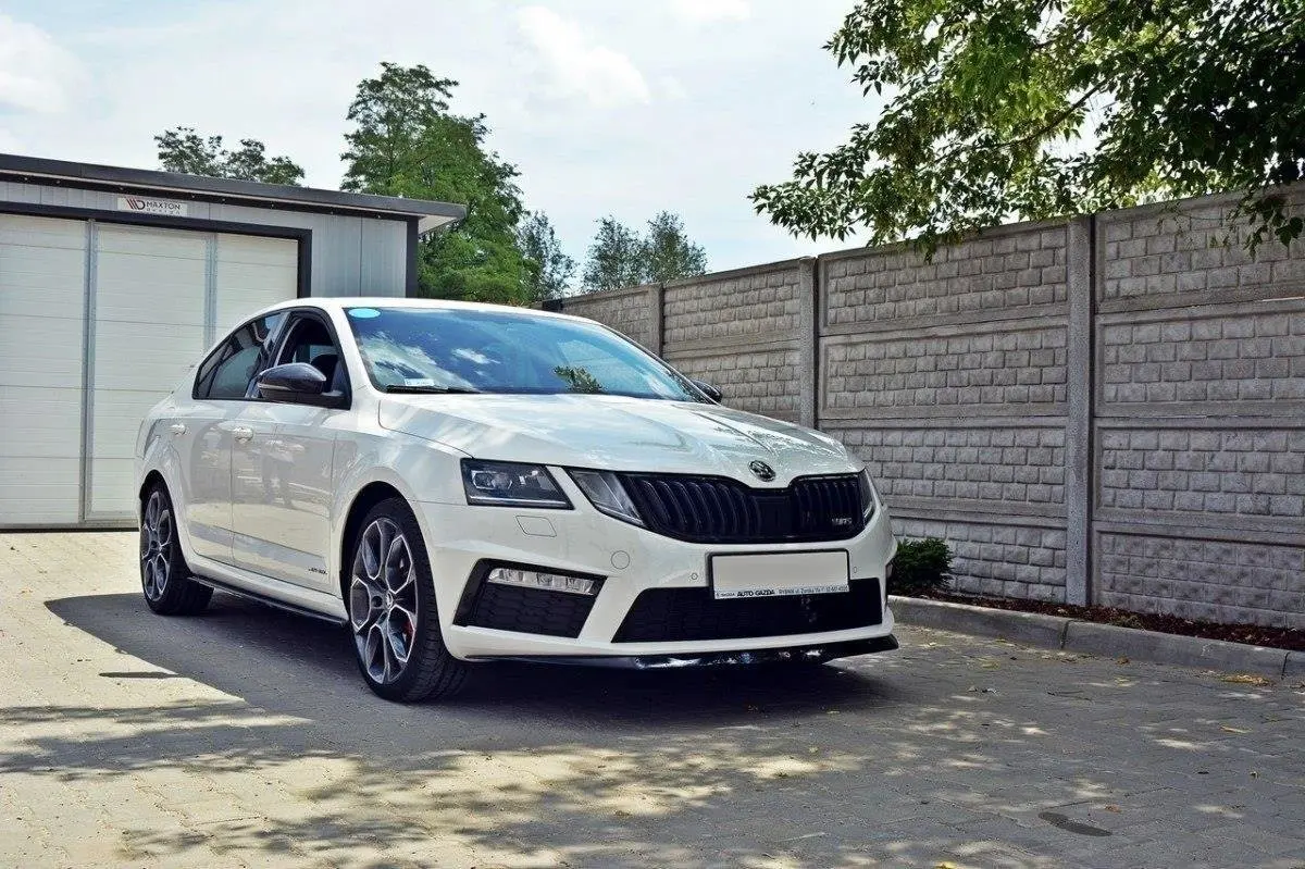 Frontspoiler Skoda Octavia III RS 2012 - 2016 | V.2 Glossy Black Edition – bilde 3