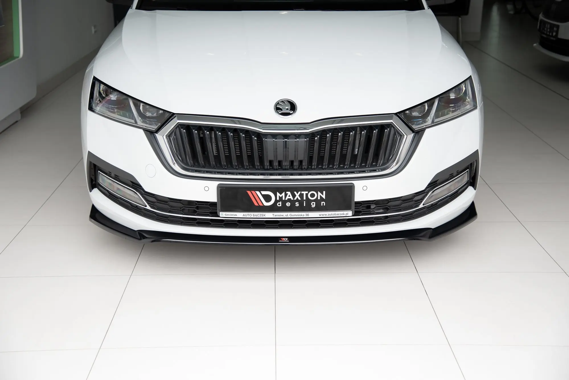 Frontspoiler Skoda Octavia IV 2019-> | V.2 Glossy Black Edition