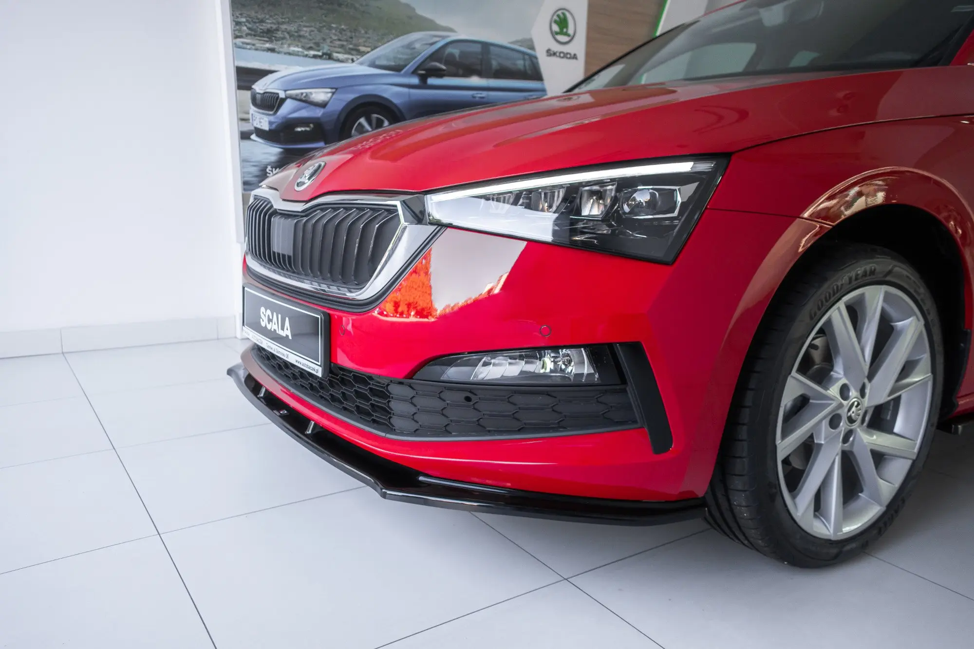 Frontspoiler Skoda Scala 2019 -> | V.1 Glossy Black Edition – bilde 2