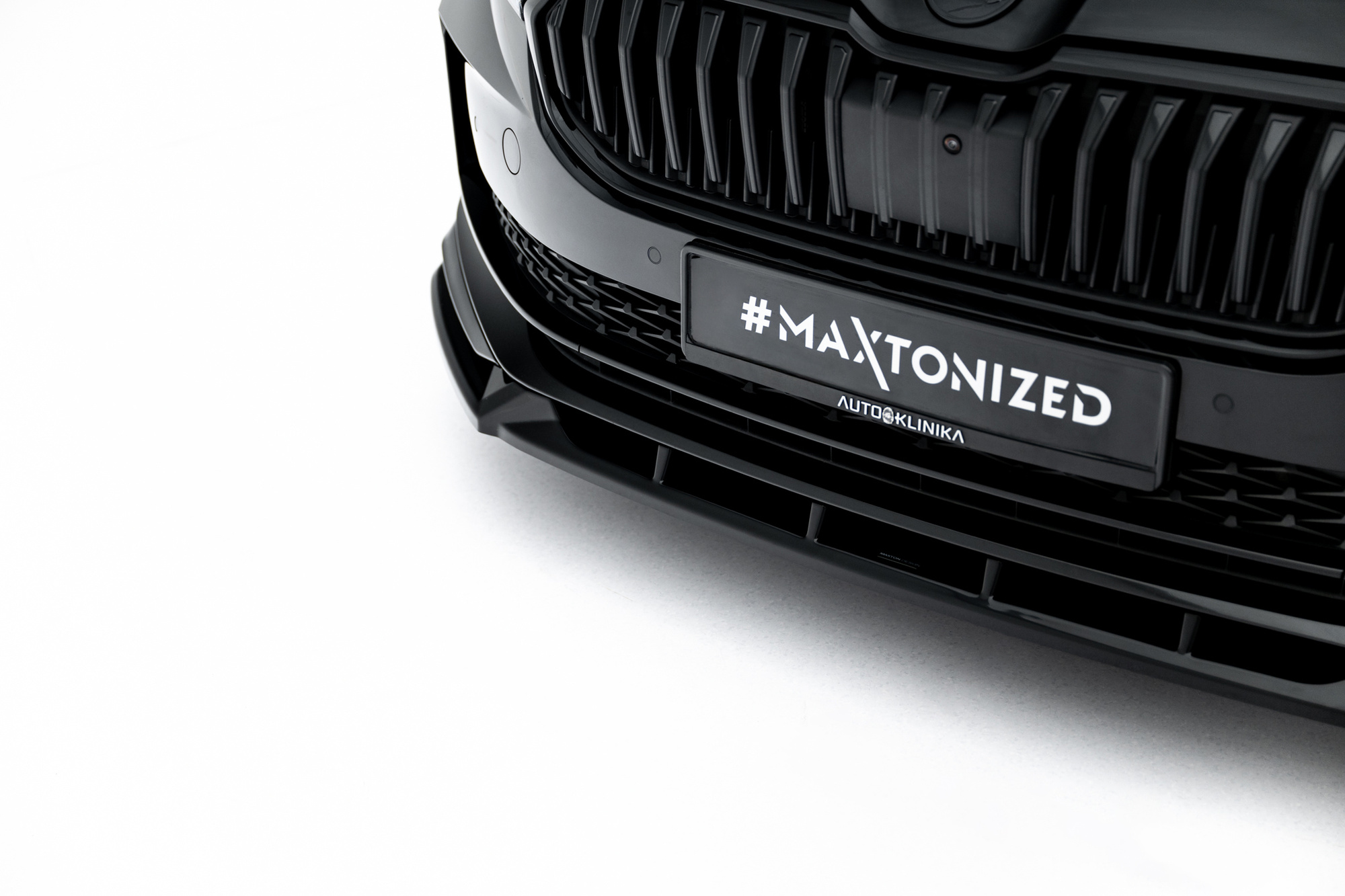 Frontspoiler Skoda Superb Sportline IV 2023 -> | Glossy Black Edition V2 – bilde 4