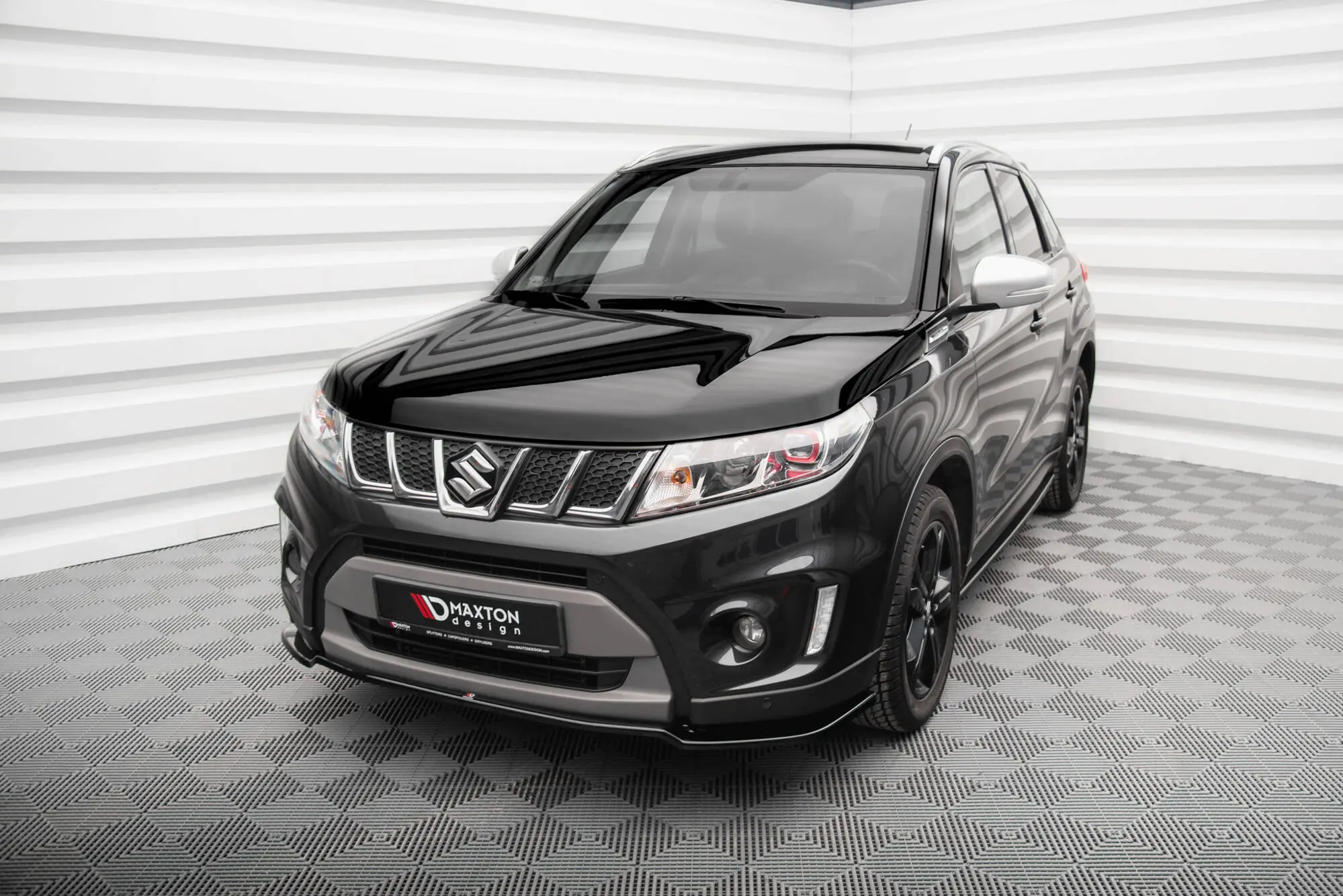 Frontspoiler Suzuki Vitara II (LY) 2015 - 2018 | V.1 Glossy Black Edition