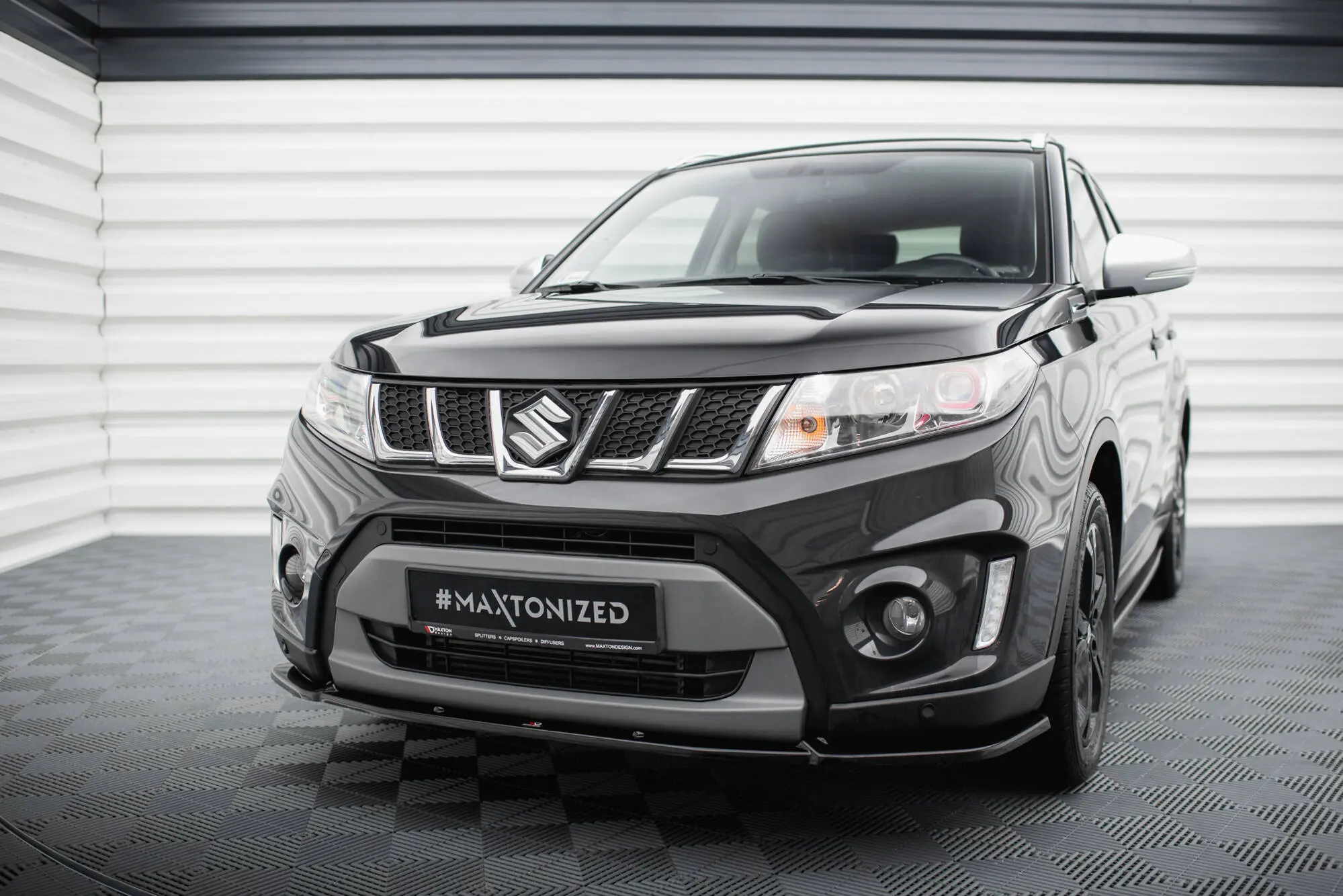 Frontspoiler Suzuki Vitara II S (LY) 2015 - 2024 | V.2 Glossy Black Edition – bilde 4