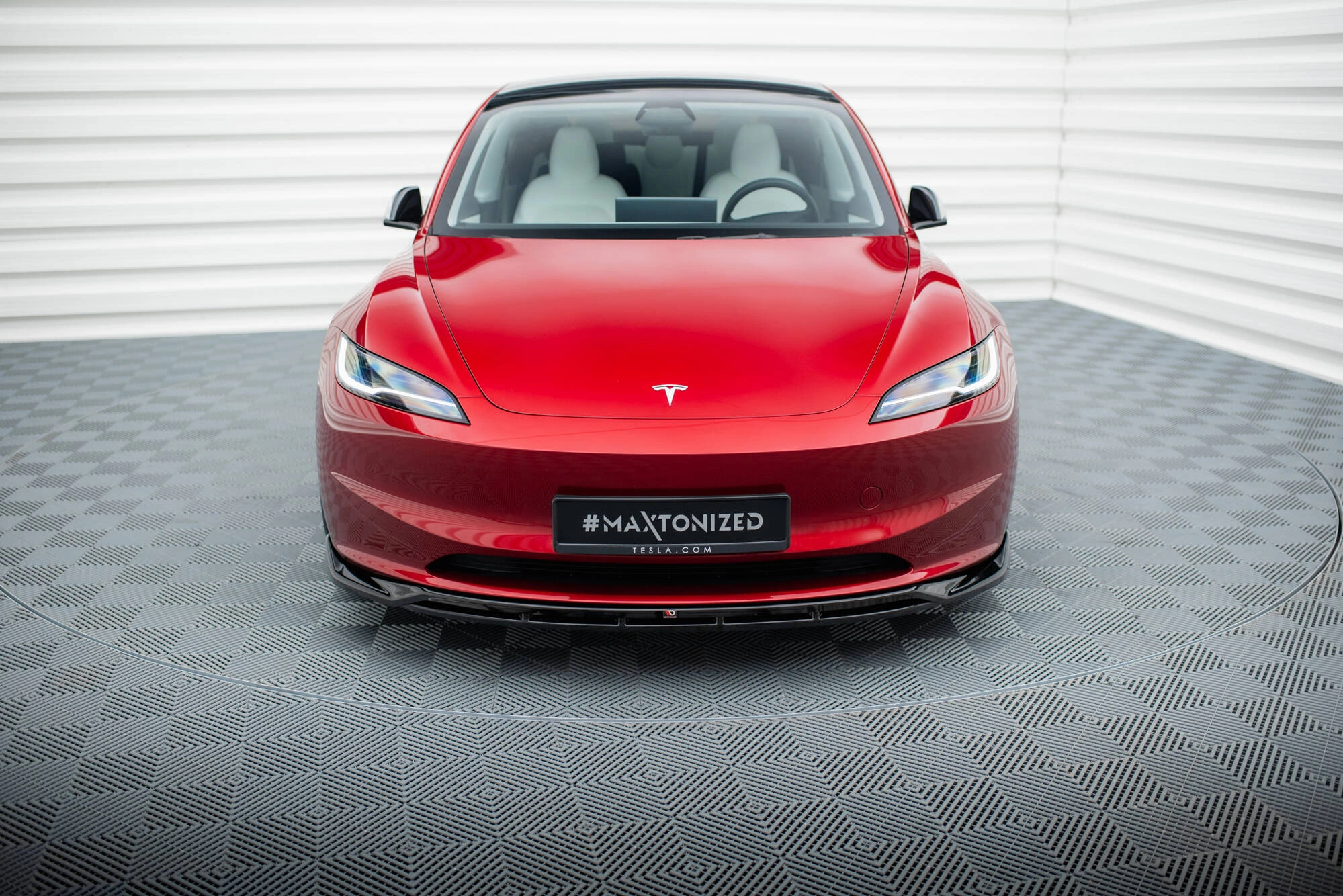 Frontspoiler Tesla Model 3 Highland 2023 -> | V.1 Glossy Black Edition – bilde 3
