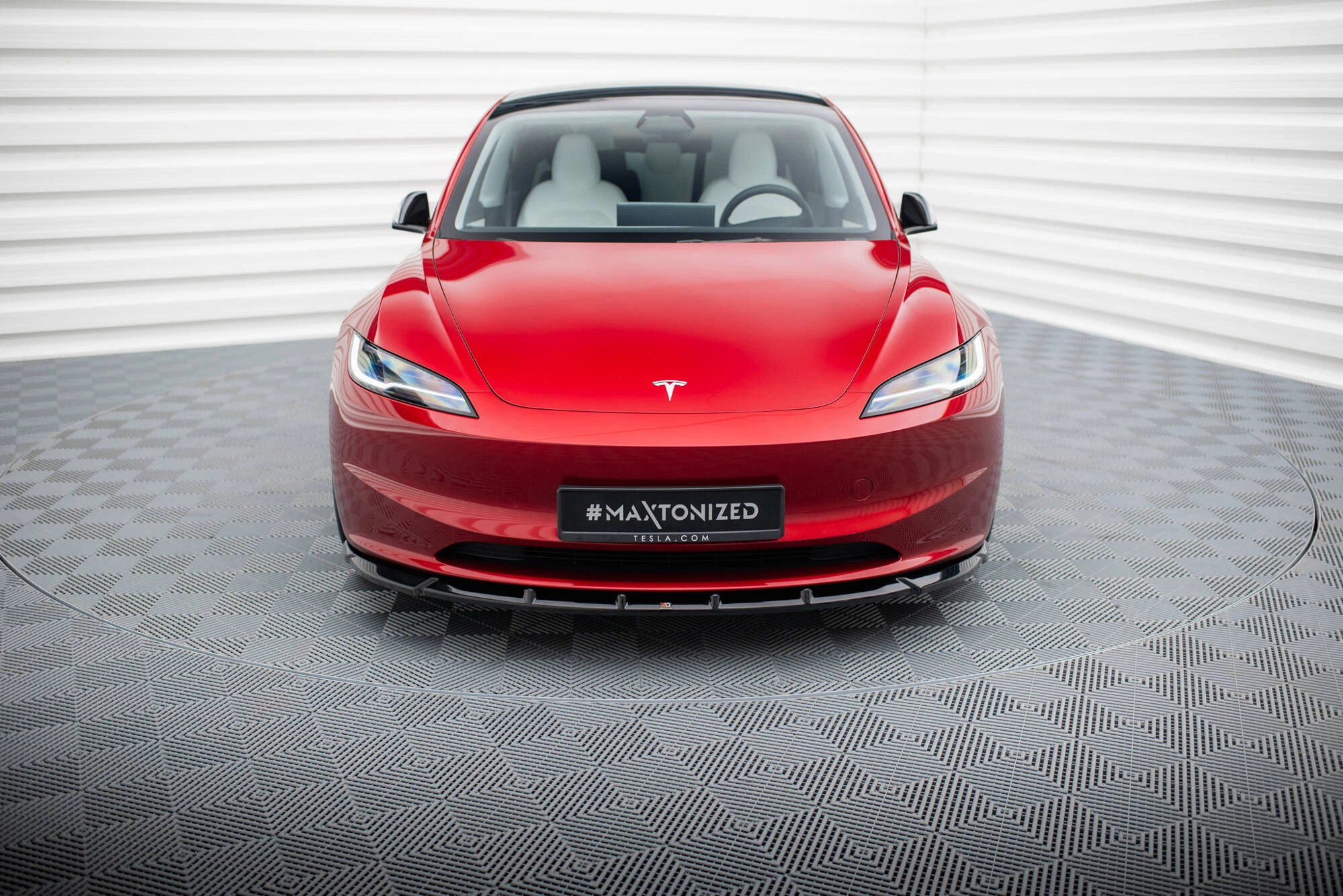 Frontspoiler Tesla Model 3 Highland 2023 -> | V.2 Glossy Black Edition – bilde 3