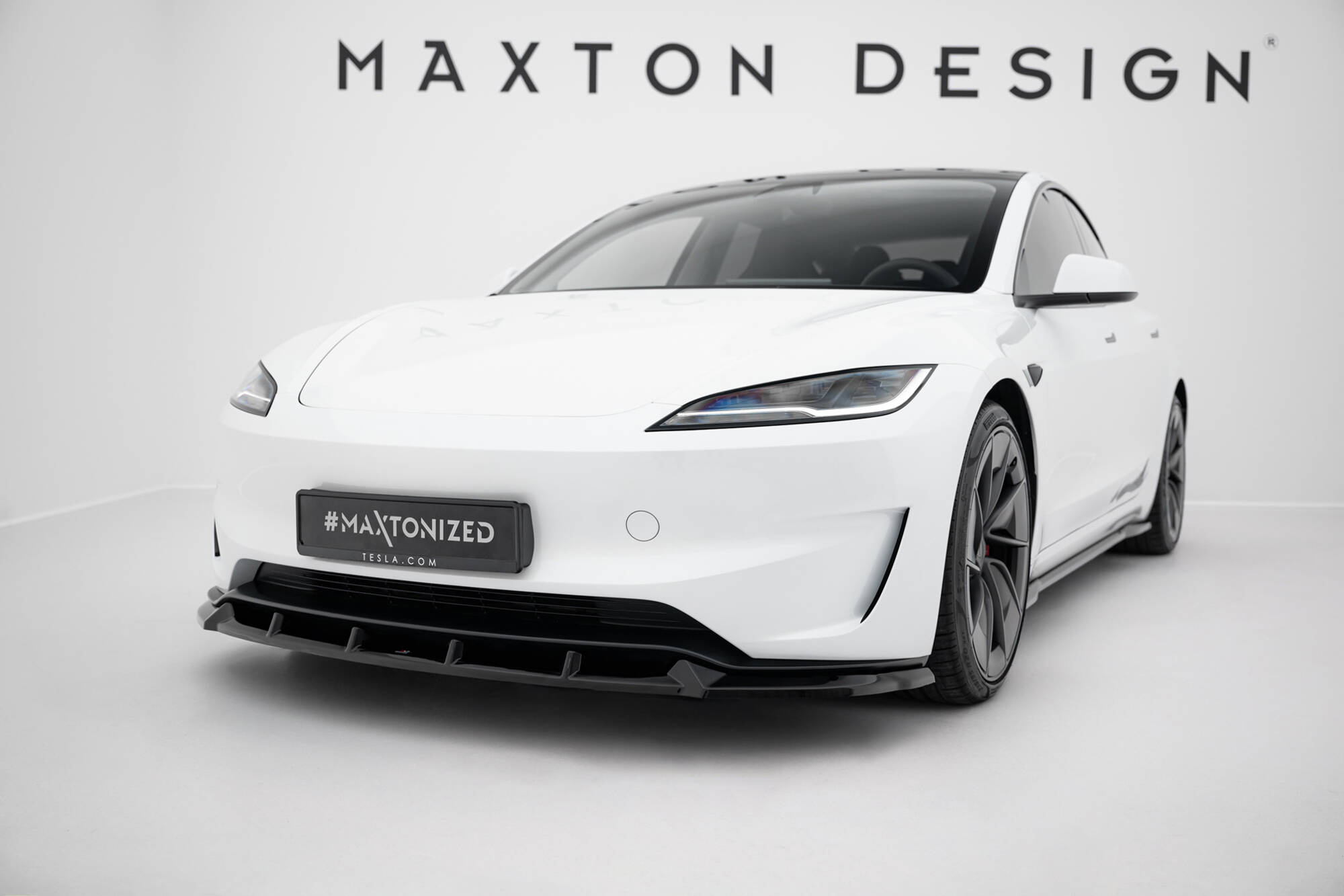 Frontspoiler Tesla Model 3 Performance I Facelift 2023 -> | Sport Glossy Black Edition V2