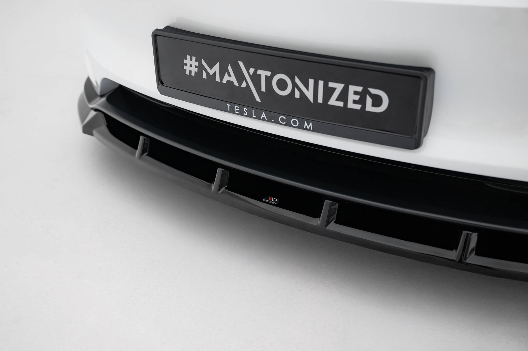 Frontspoiler Tesla Model 3 Performance I Facelift 2023 -> | Sport Glossy Black Edition V2 – bilde 3