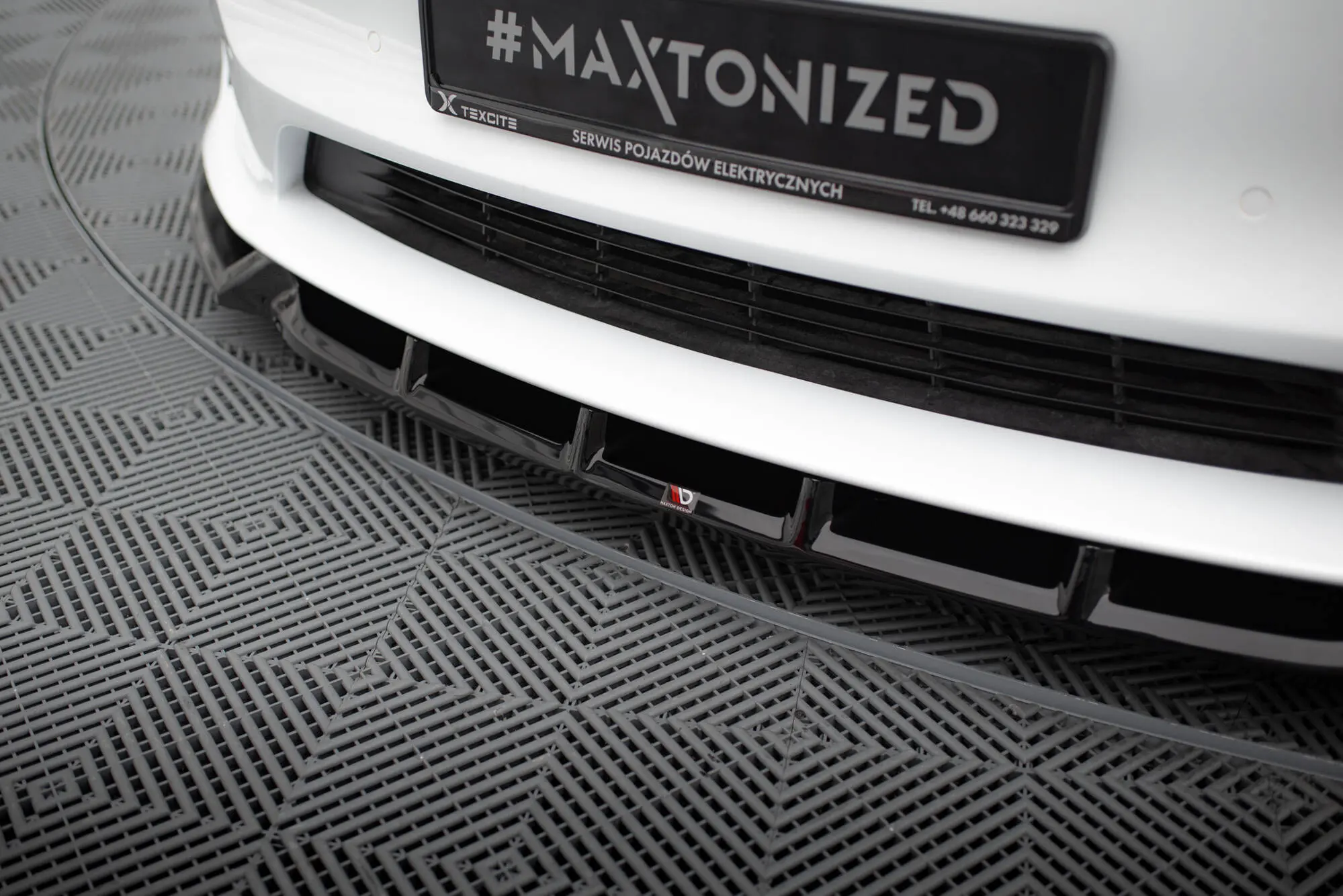 Frontspoiler Tesla Model S Plaid 2021 -> | V.1 Glossy Black Edition – bilde 4