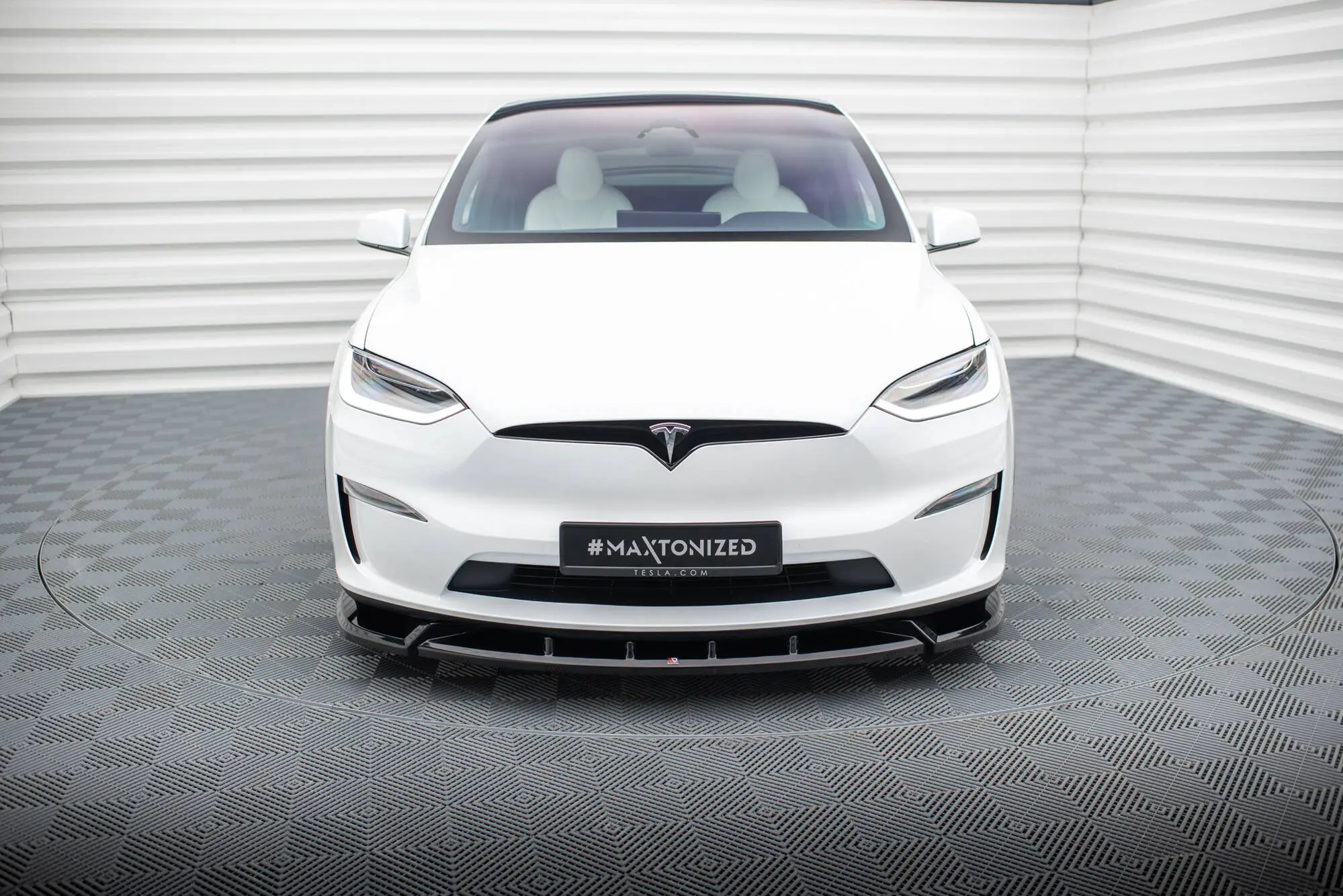 Frontspoiler Tesla Model X Facelift 2021 -> │ V.2 Black Edition – bilde 2