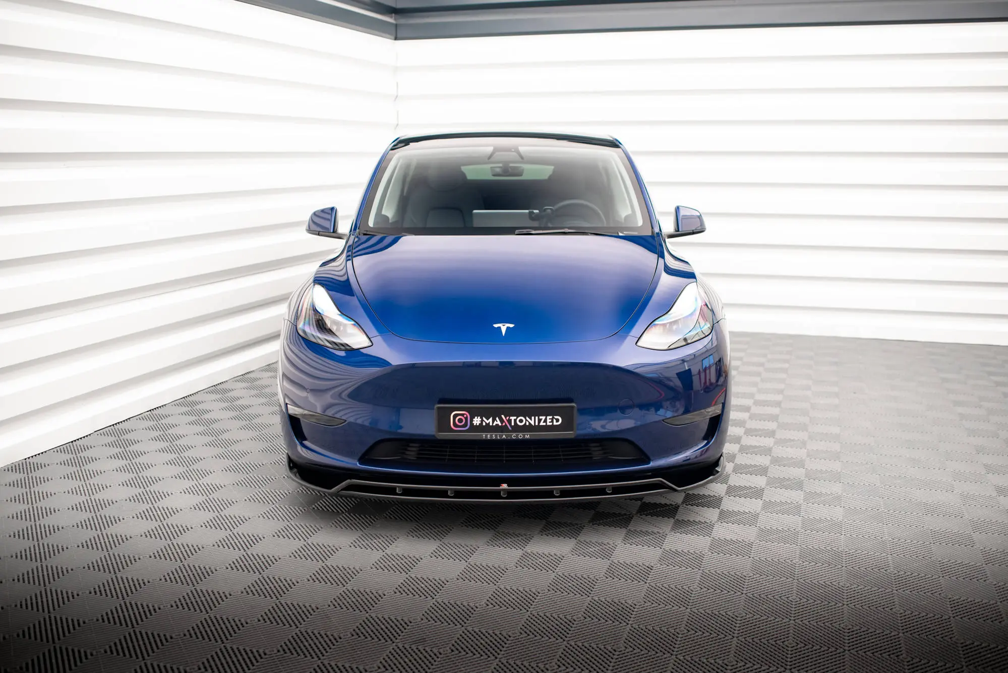 Frontspoiler Tesla Model Y 2020 - 2025 | V.2 Glossy Black Edition – bilde 6