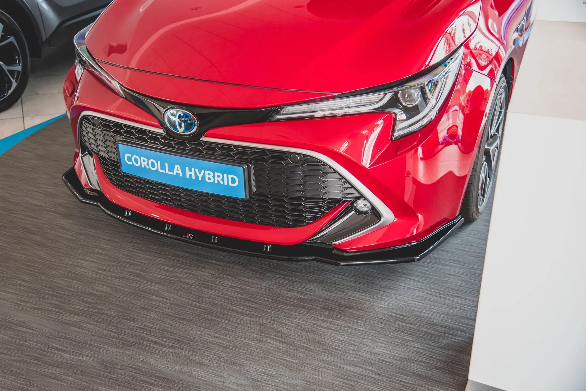 Frontspoiler Toyota Corolla XII Hatchback / Touring Sports 2019 - 2023 | V.1 Glossy Black Edition – bilde 8