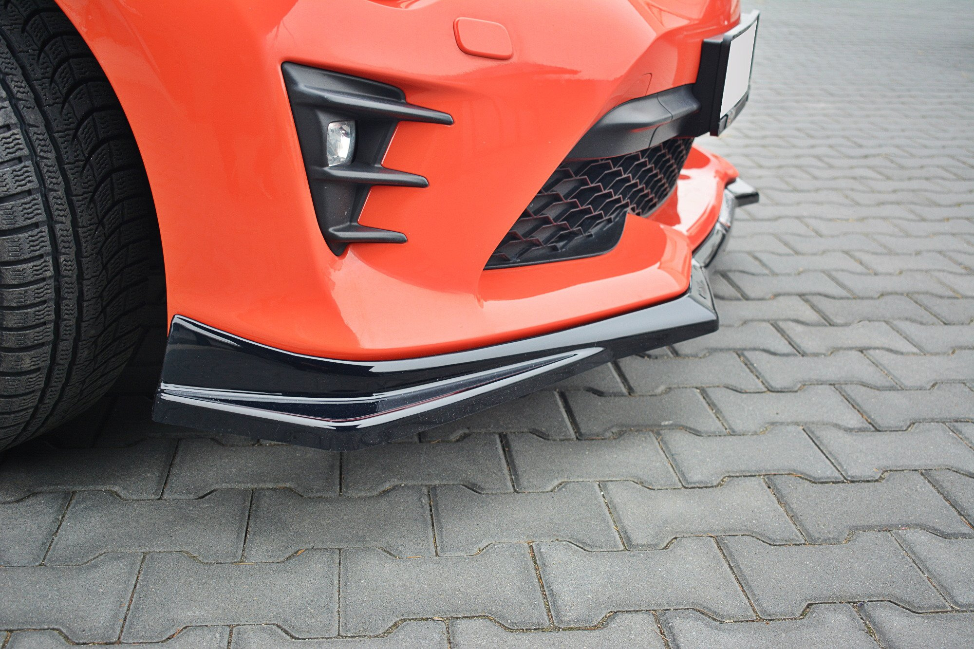 Frontspoiler Toyota GT86 Facelift 2017 - 2020 | Sport Glossy Black Edition V2 – bilde 3