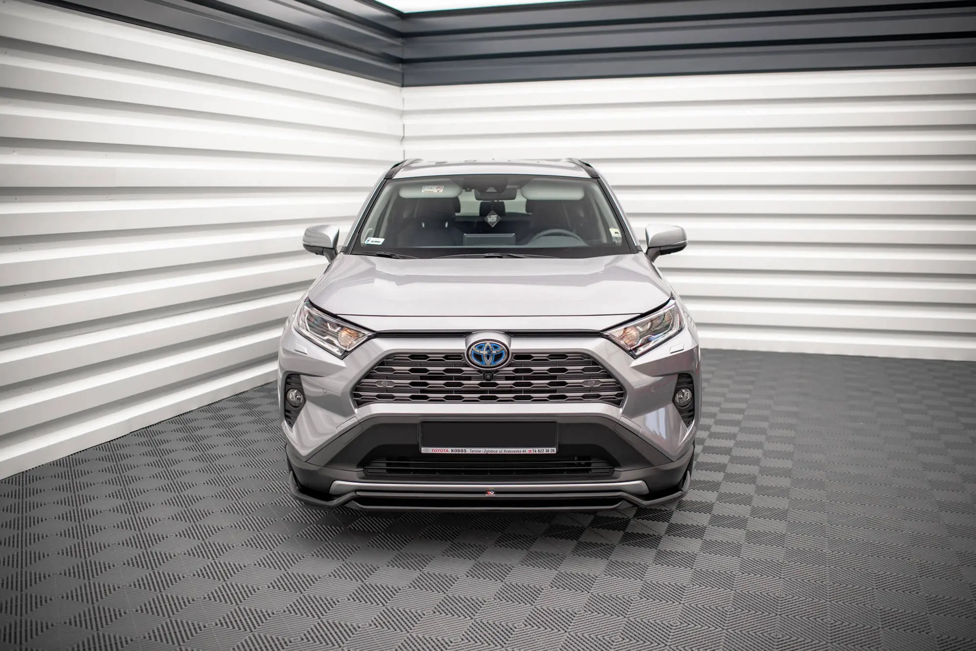 Frontspoiler Toyota RAV4 V 2019 -> / Toyota RAV4 Plug-in Hybrid 2020 -> | Glossy Black Edition – bilde 3