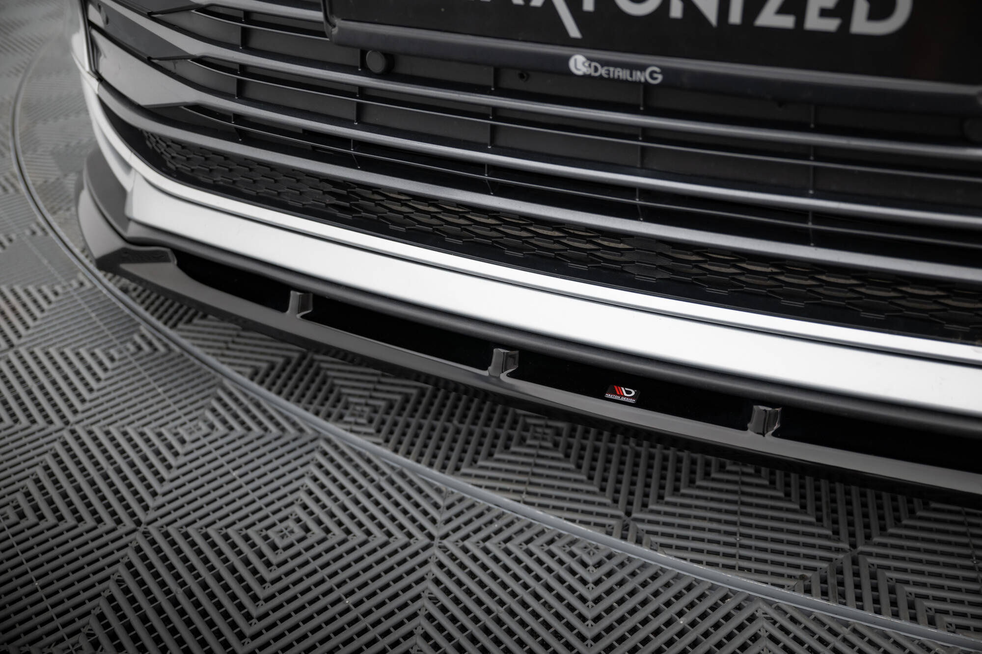Frontspoiler Toyota Sienna IV 2020 -> | Sport Glossy Black Edition – bilde 3