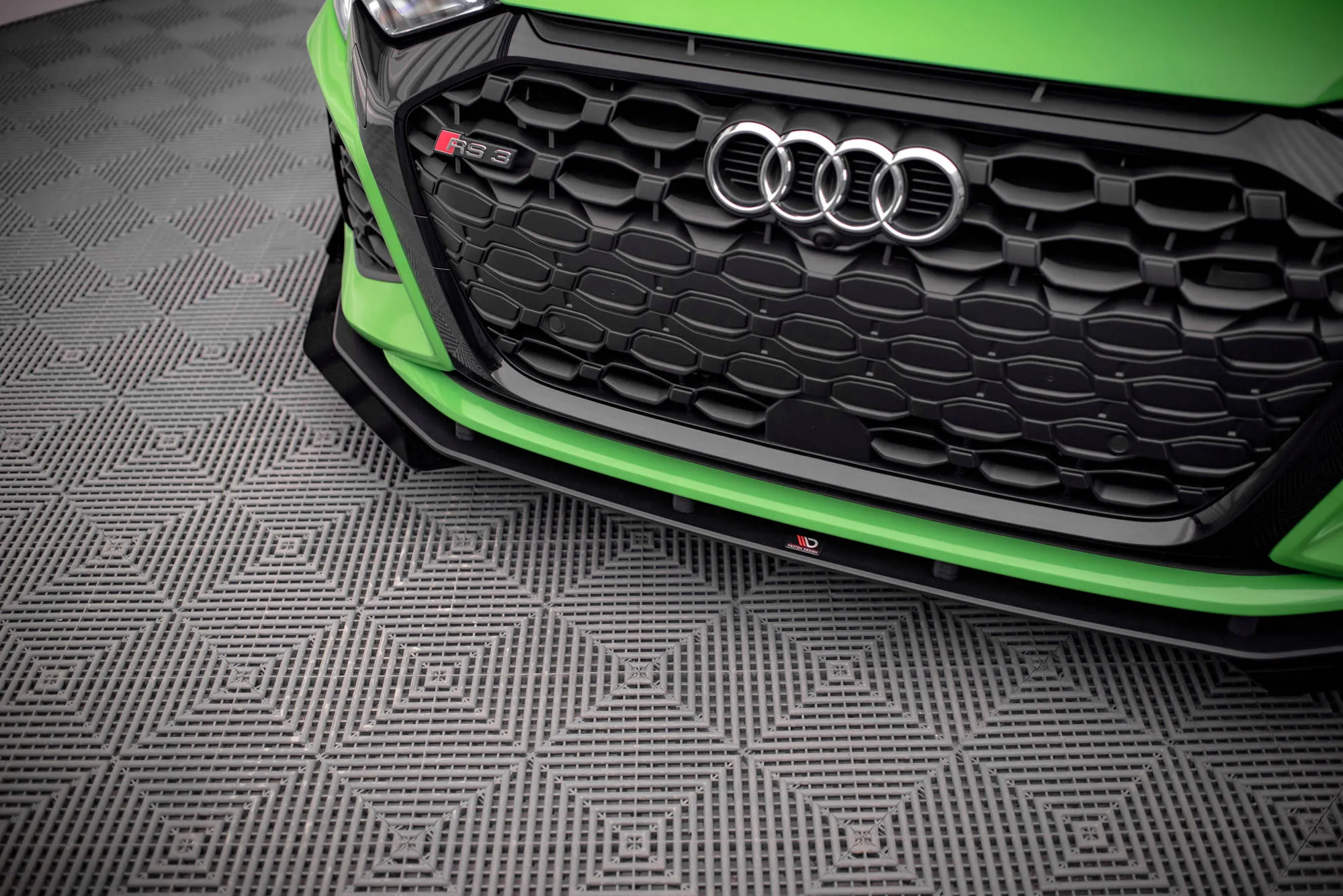 Frontspoiler V.1 + Flopper Audi RS3 (8Y) 2020 -> | Street Pro Black Edition – bilde 3