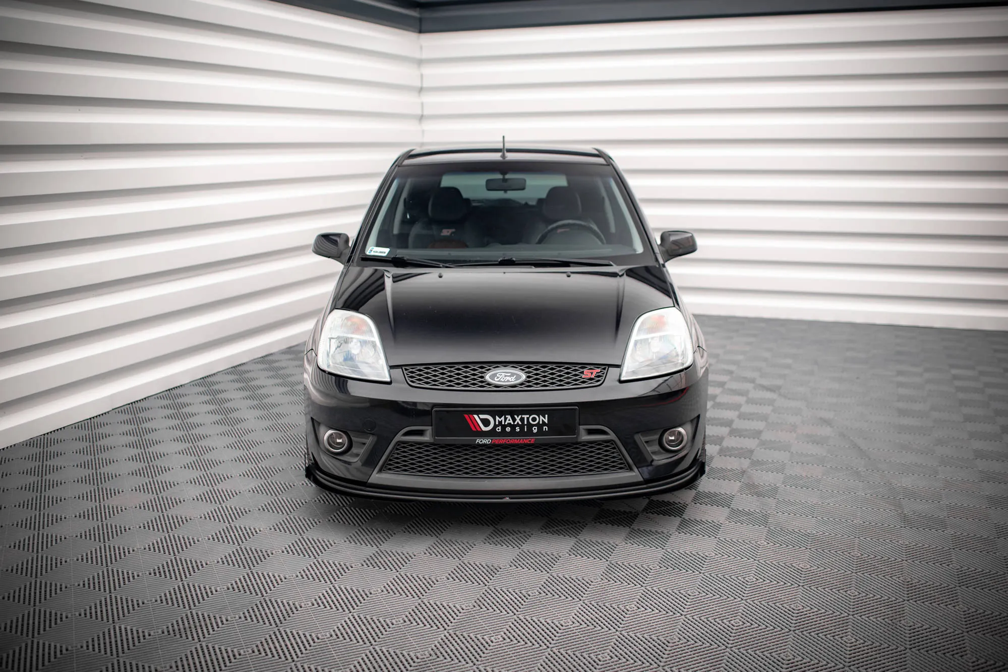 Frontspoiler V.1 + Flopper Ford Fiesta Mk5 ST 2005 - 2008 | Street Pro Black Edition – bilde 2