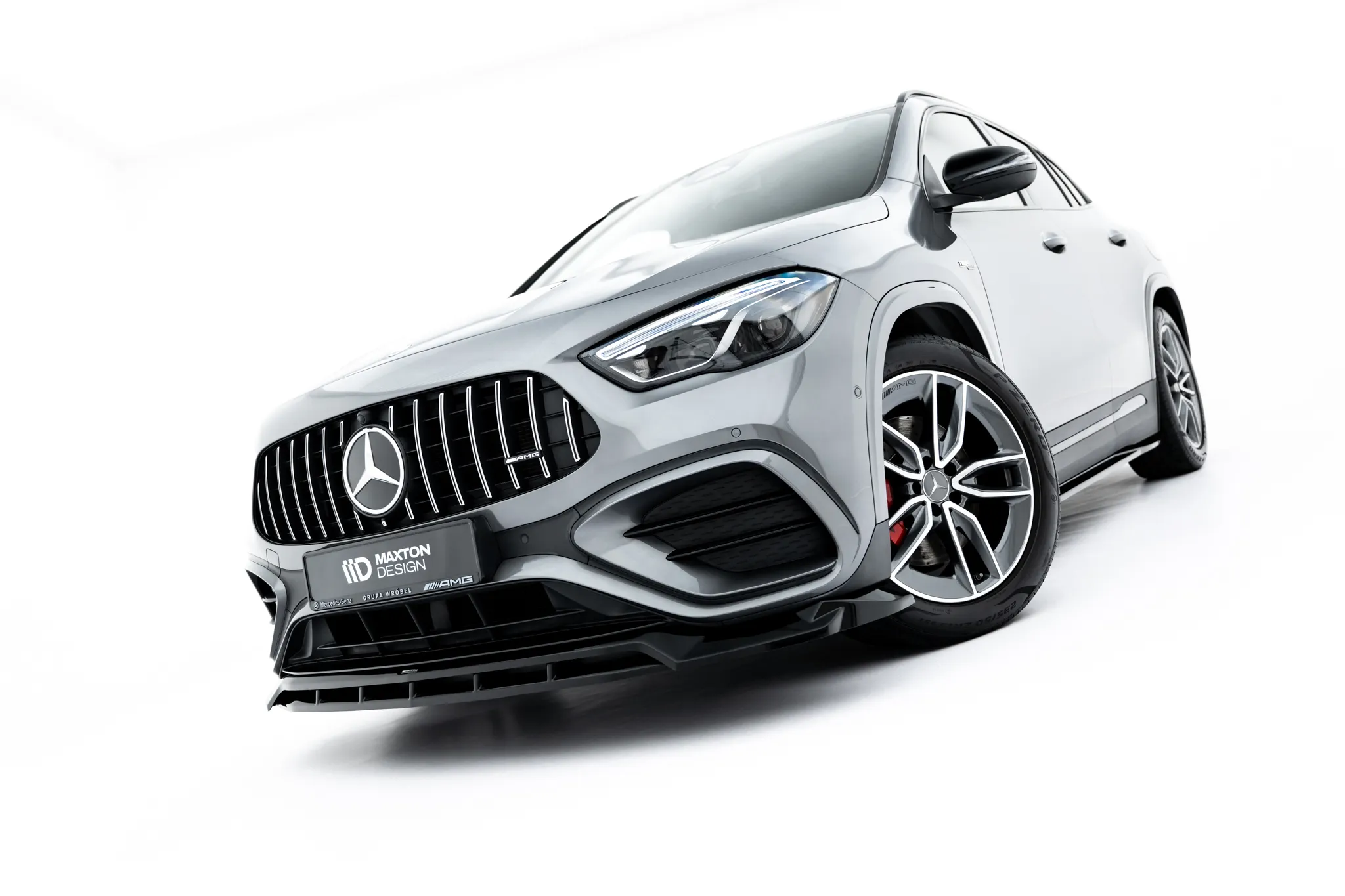 Frontspoiler V.1 Mercedes-Benz AMG Gla 35 (H247) Facelift 2023 -> | Glossy Black Edition