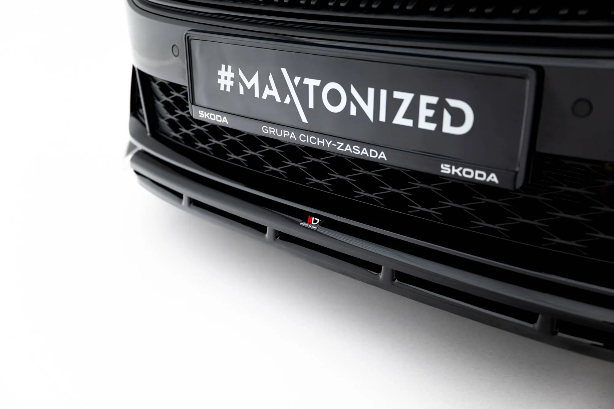 Frontspoiler V.1 Skoda Octavia RS IV Facelift | Glossy Black Edition – bilde 4