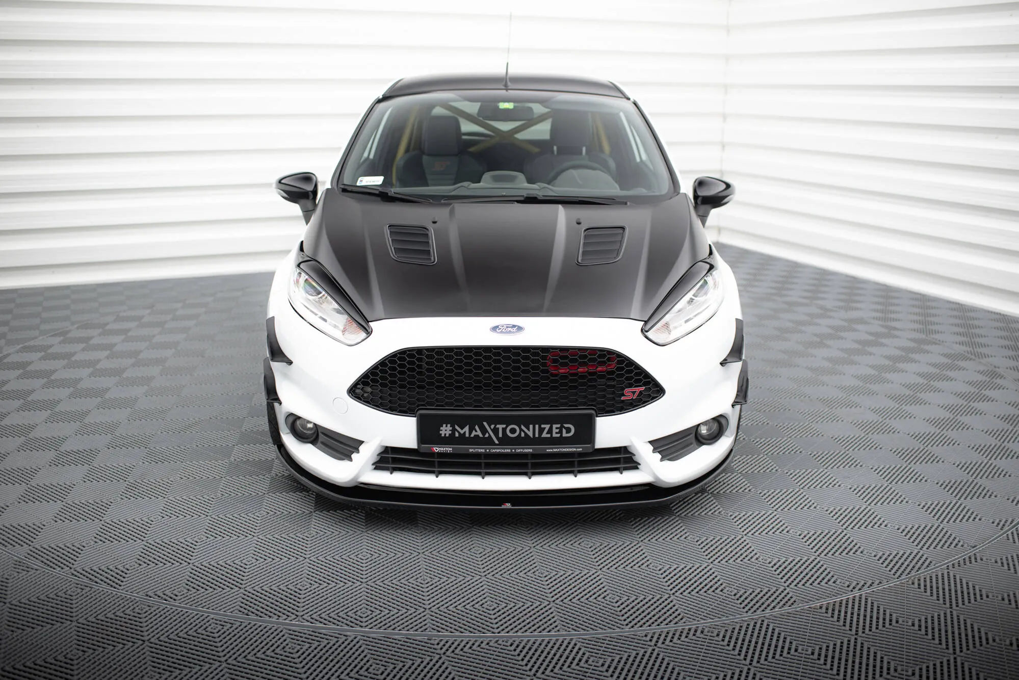 Frontspoiler V.2 Ford Fiesta ST VII Facelift 2013 - 2016 | Glossy Black Edition – bilde 2