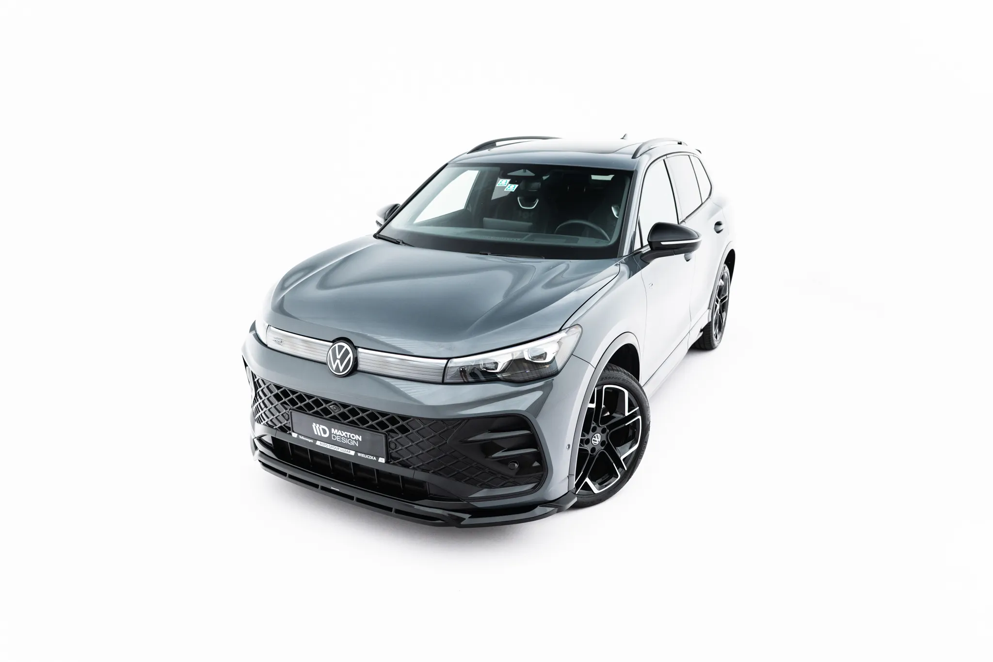 Frontspoiler V.2 VW Tiguan III 2024 -> | Glossy Black Edition – bilde 2