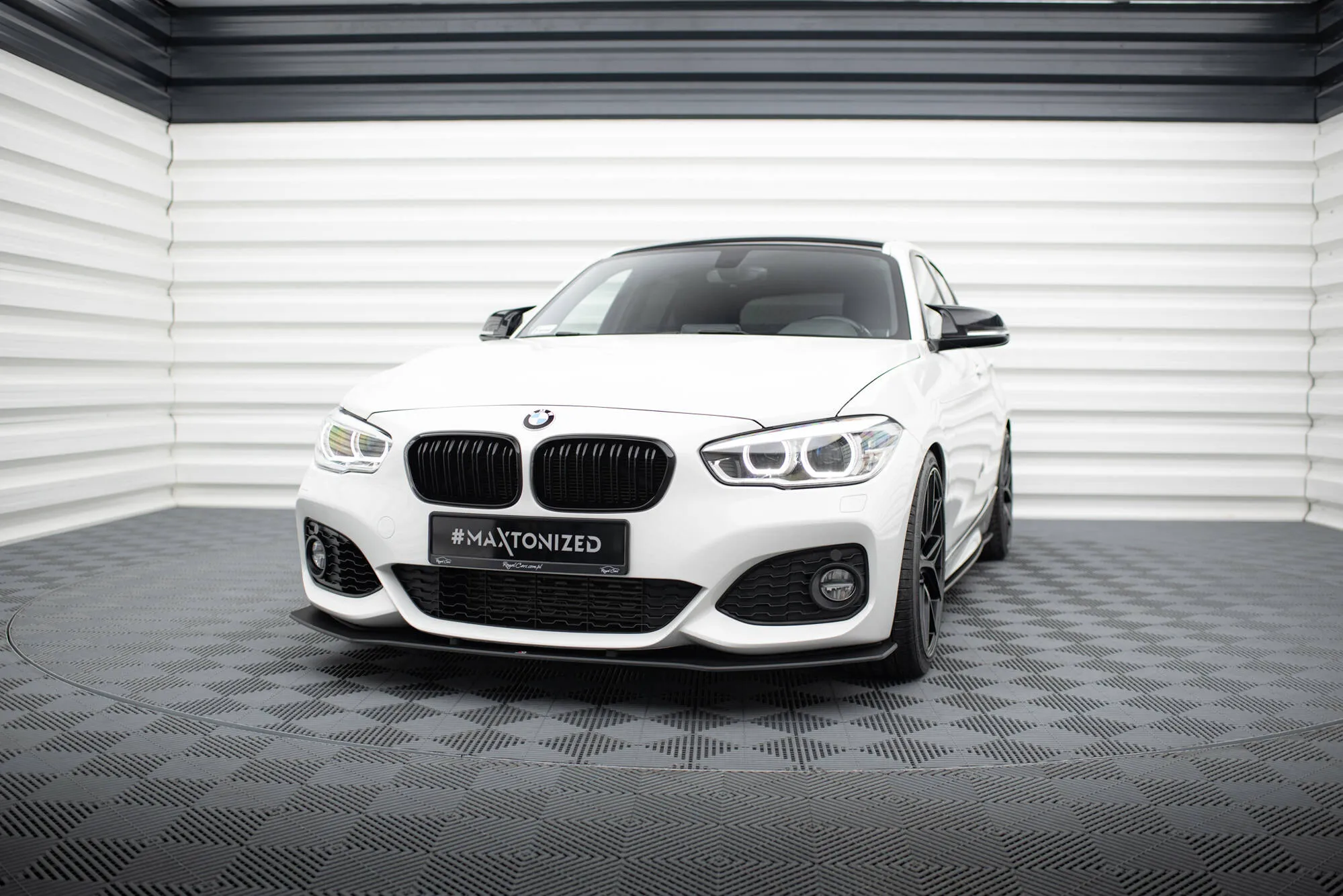 Frontspoiler V.3 BMW 1 (F20 / F21) M Power LCI 2015 - 2019 / M140i 2017-2019 | Street Pro Black Edition