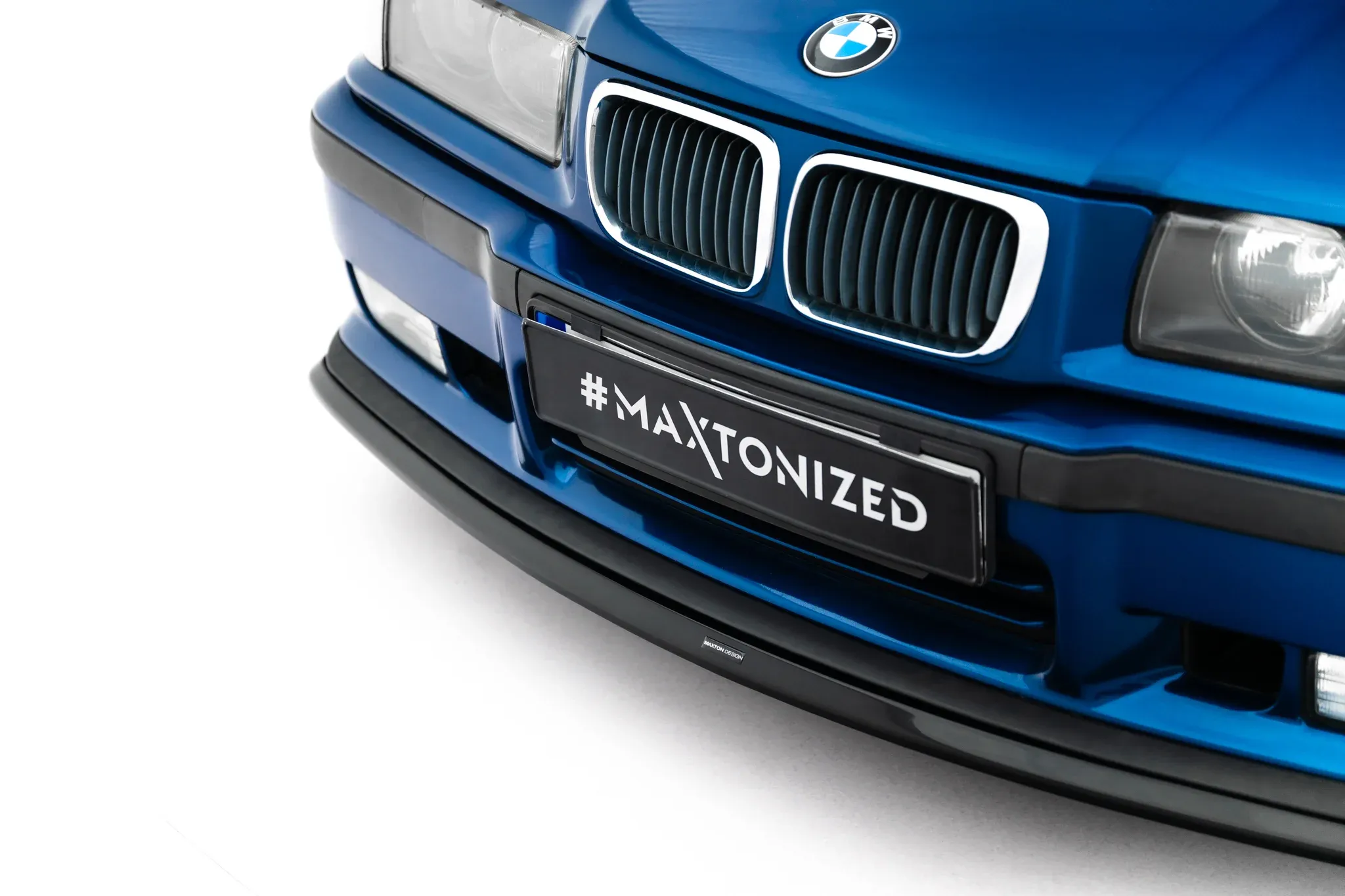 Frontspoiler V.3 BMW M3 (E36) Coupe 1992- 1999 | Glossy Black Edition – bilde 3