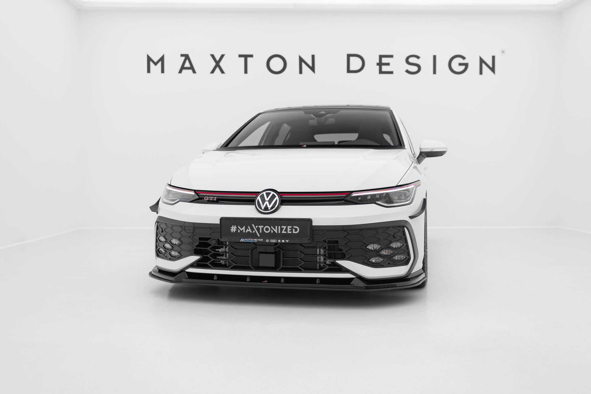 Frontspoiler Volkswagen Golf (GTI/GTE/R-Line) VIII Facelift 2024 -> | Sport Glossy Black Edition V2