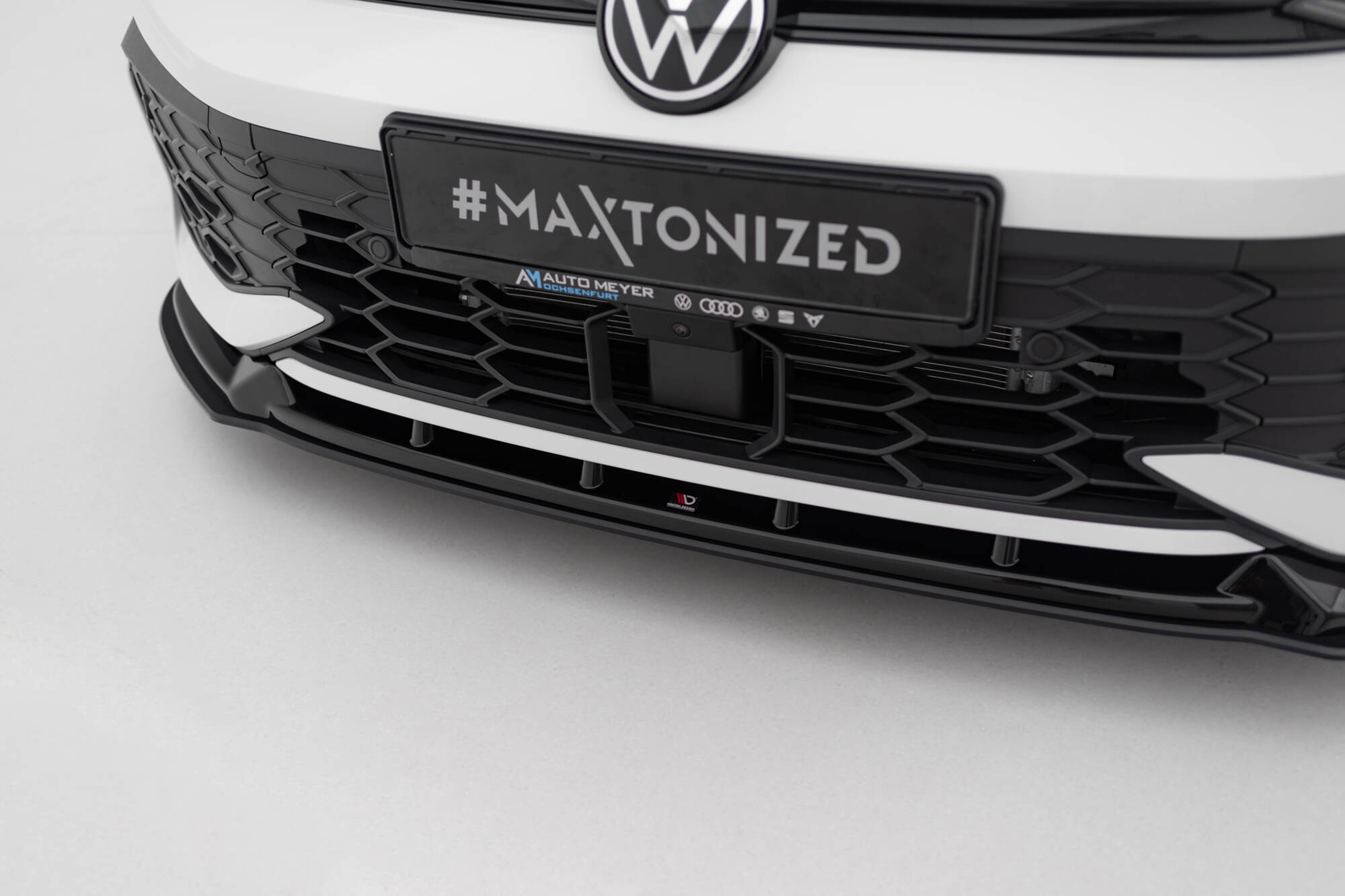 Frontspoiler Volkswagen Golf (GTI/GTE/R-Line) VIII Facelift 2024 -> | Sport Glossy Black Edition V2 – bilde 3