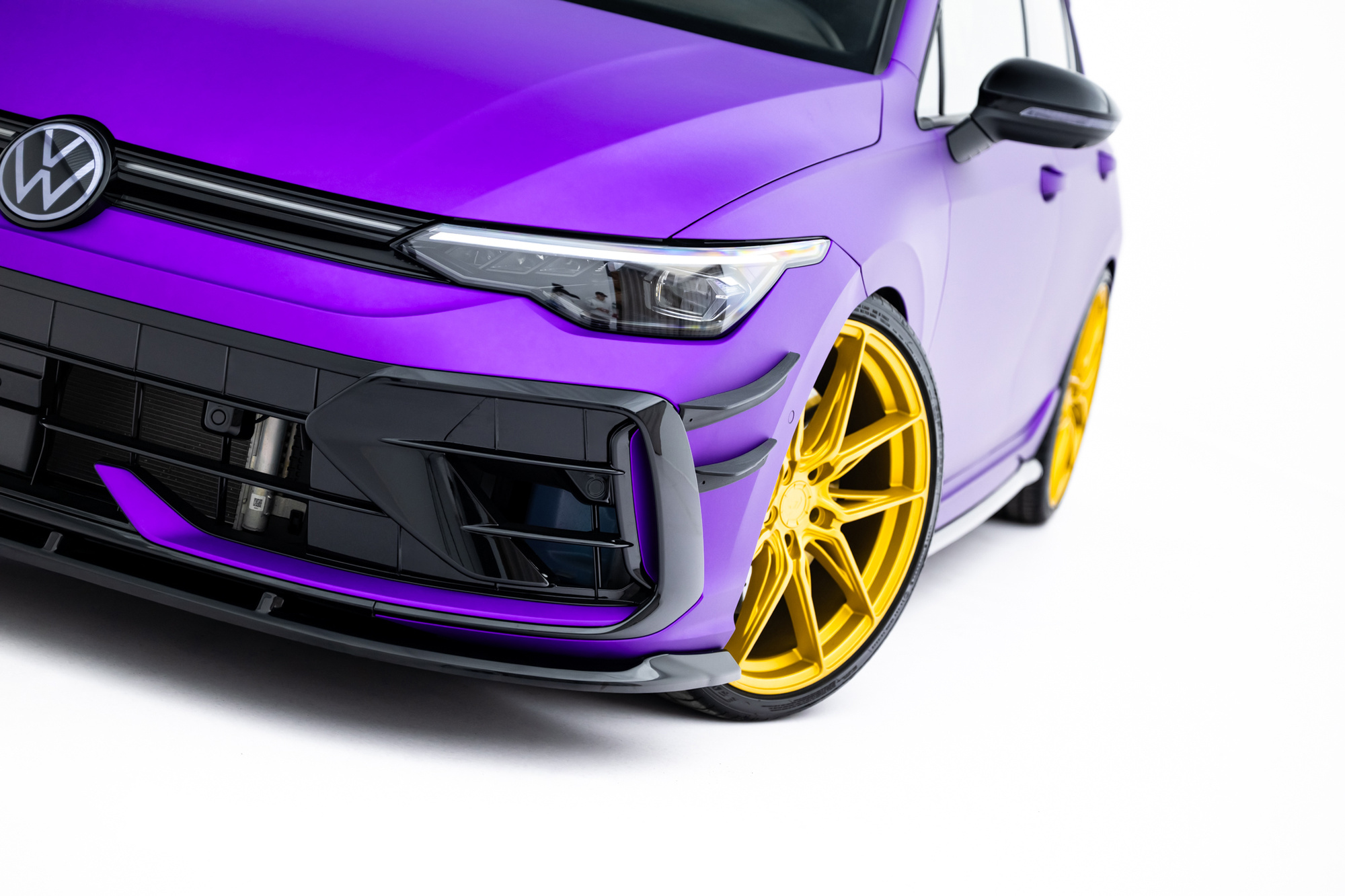 Frontspoiler Volkswagen Golf R VIII Facelift 2024 -> | Sport Glossy Black Edition V2 – bilde 3