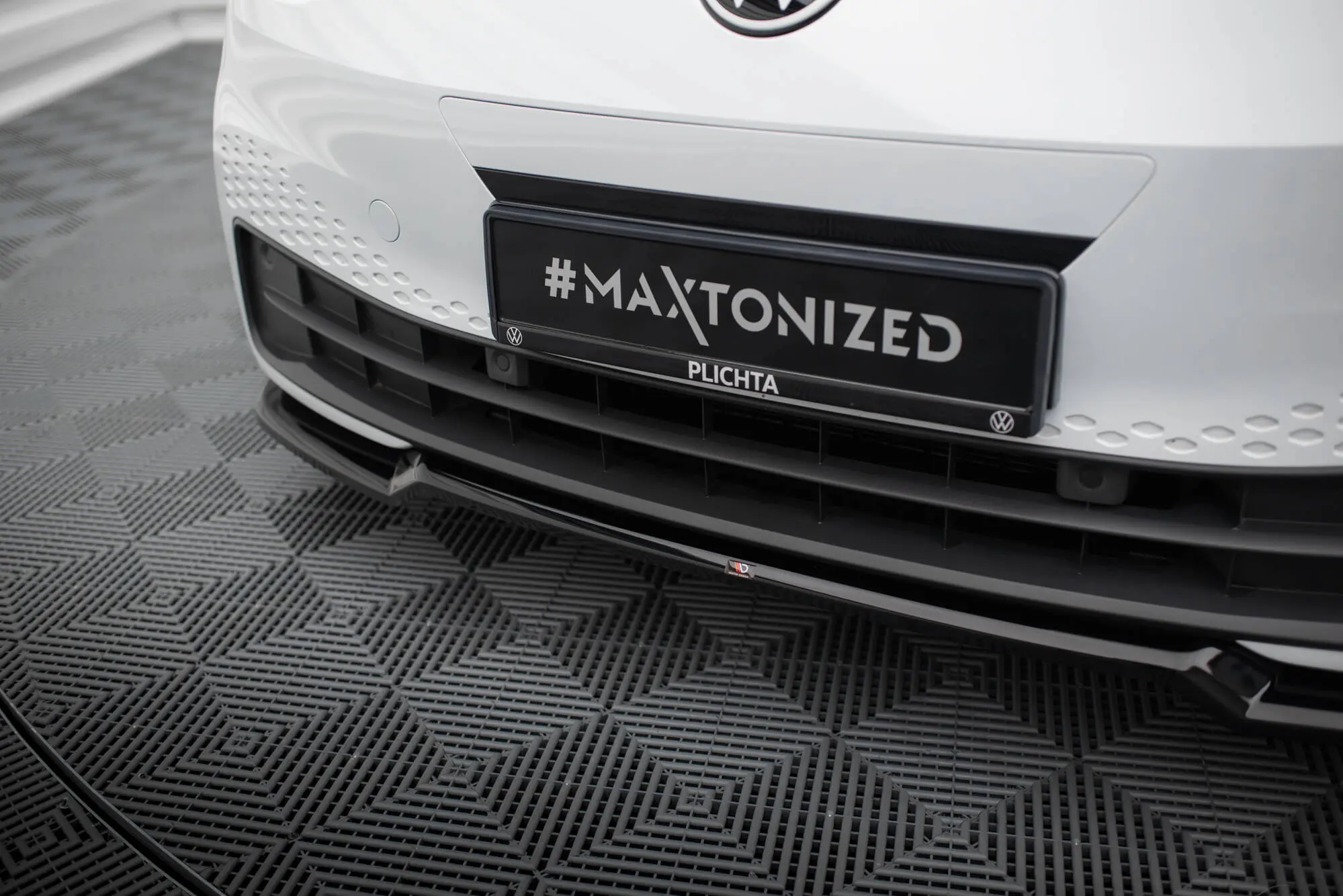Frontspoiler Volkswagen ID.3 2019 - 2023 | V.1 Glossy Black Edition – bilde 4