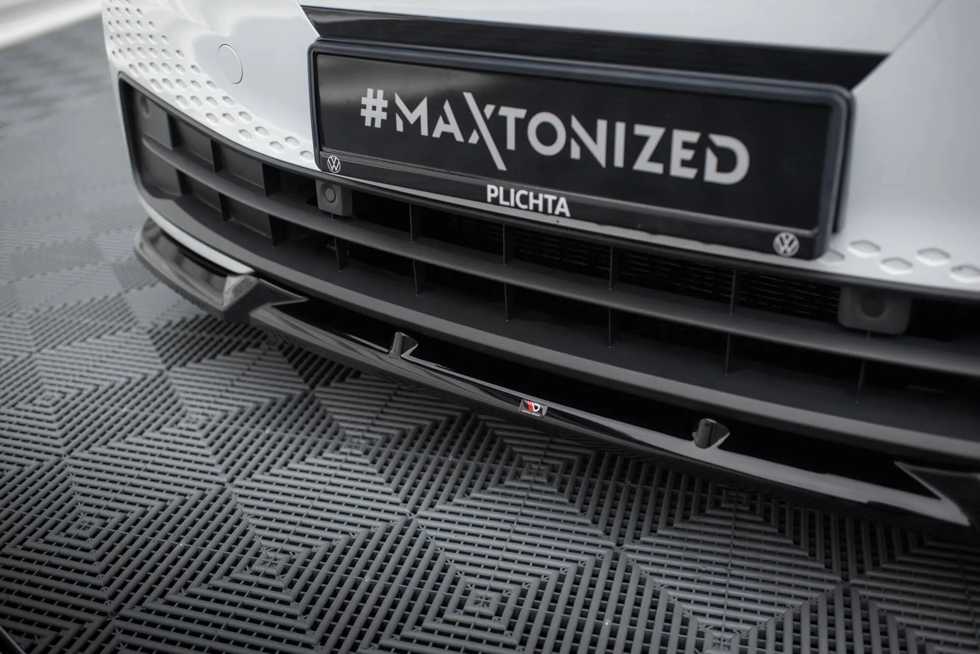 Frontspoiler Volkswagen ID.3 2019 - 2023 | V.2 Glossy Black Edition