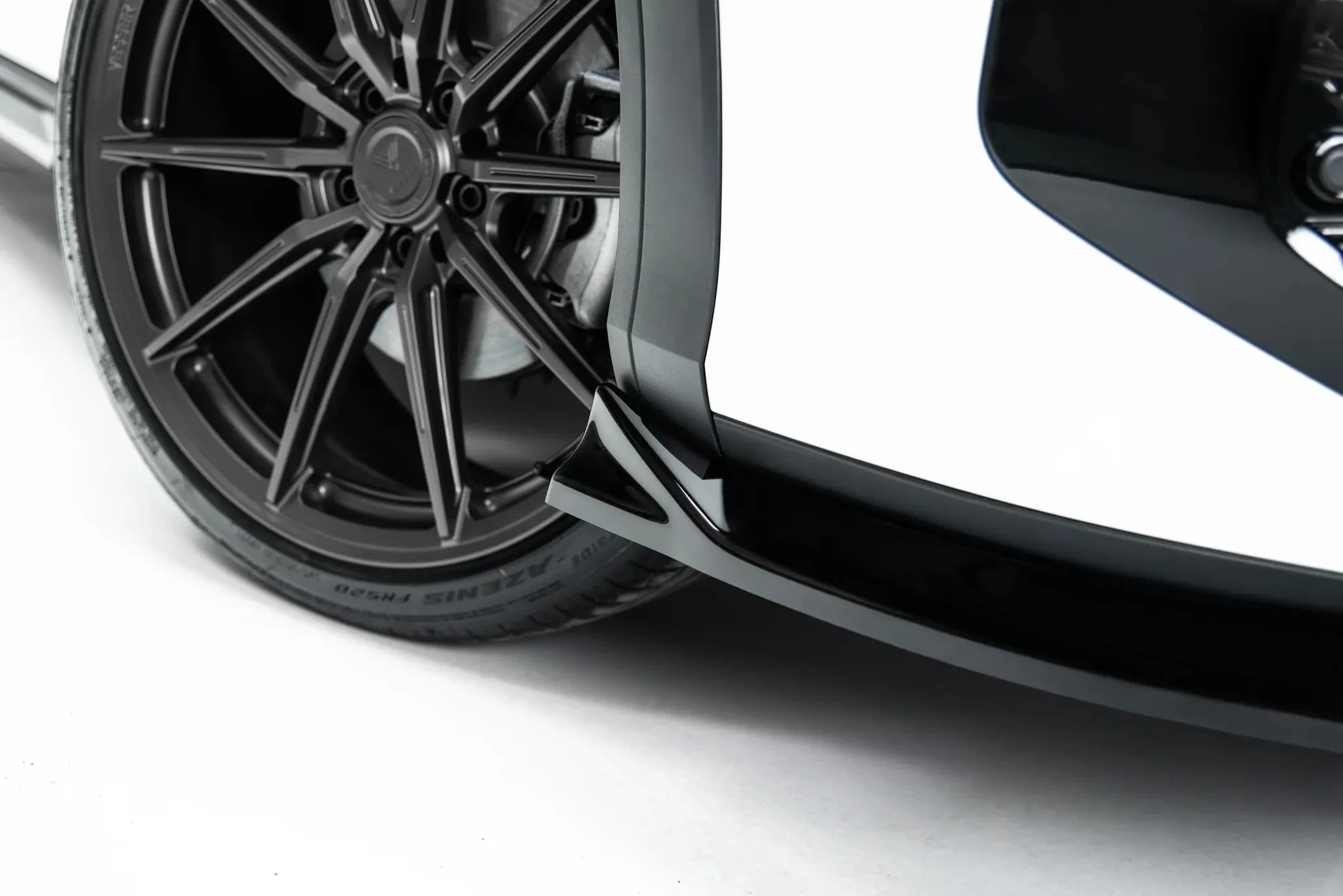 Frontspoiler Volkswagen T-Roc R-Line II 2025 -> | Glossy Black Edition – bilde 4