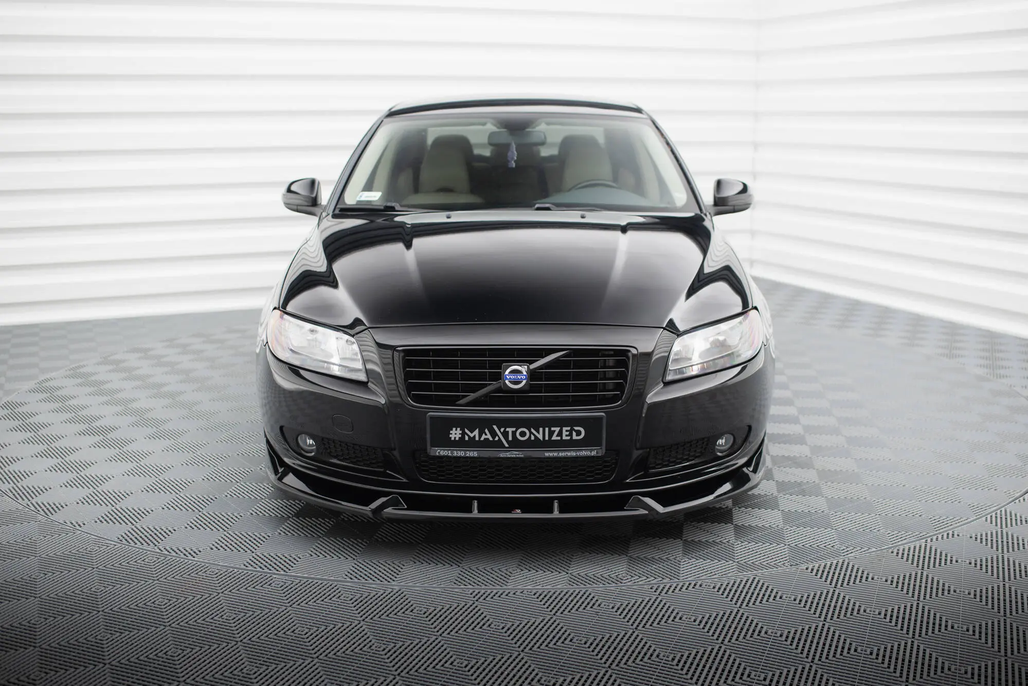 Frontspoiler Volvo S80 II 2006 - 2010 | Glossy Black Edition – bilde 3