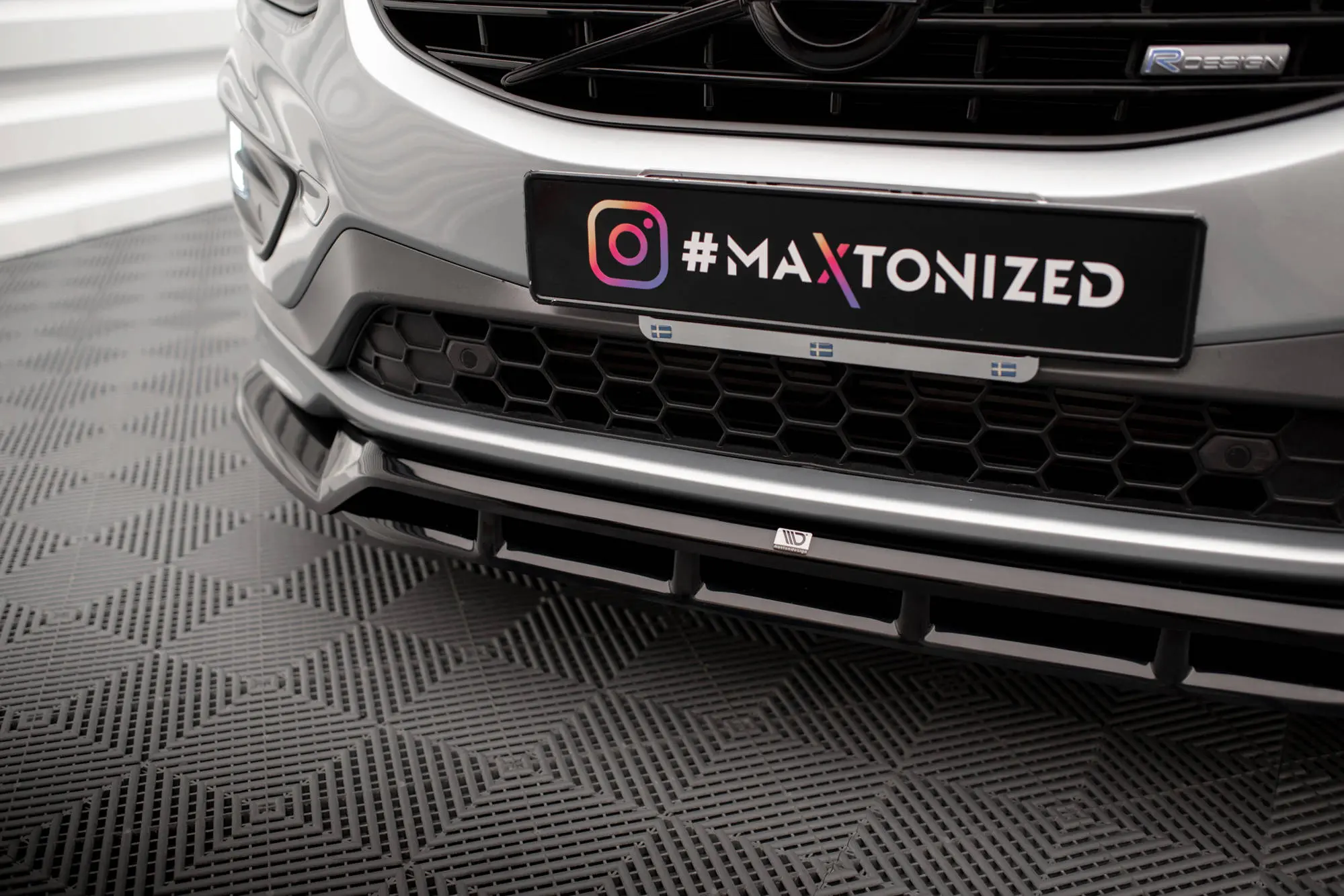 Frontspoiler Volvo XC60 I R-Design Facelift 2013 - 2017 | Glossy Black Edition