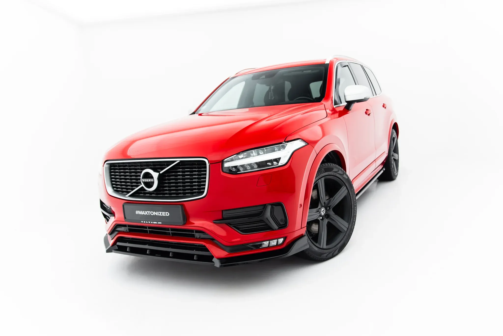 Frontspoiler Volvo XC90 Mk2 Facelift 2019-2026 | Glossy Black Edition – bilde 3