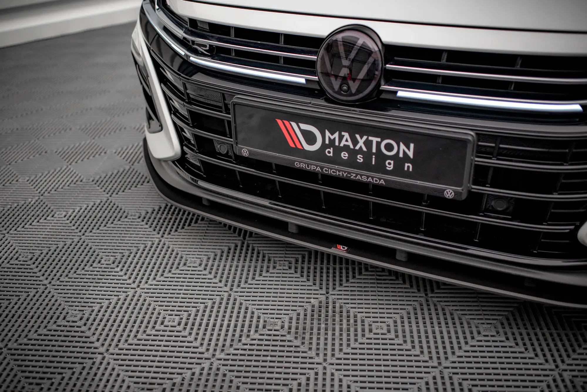 Frontspoiler VW Arteon R Facelift 2020 - 2025 | Street Pro Black Edition