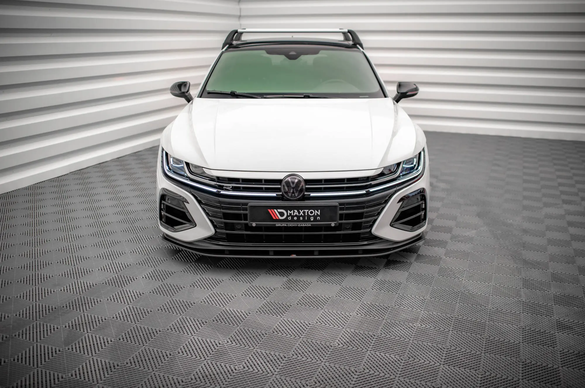 Frontspoiler VW Arteon R Facelift 2020 - 2025 | Street Pro Black Edition – bilde 2