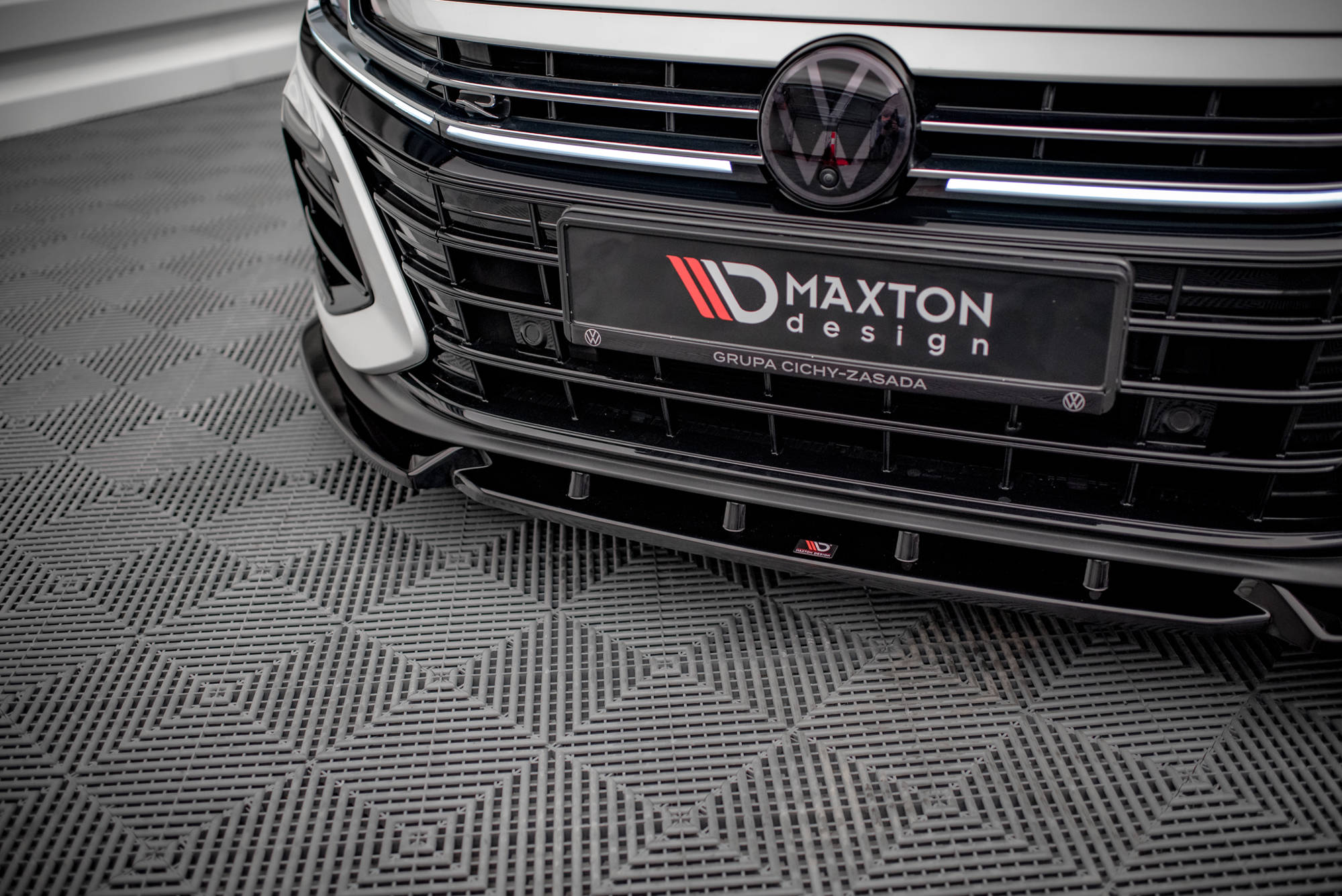 Frontspoiler VW Arteon R Facelift 2020 - 2025 | V.2 Glossy Black Edition