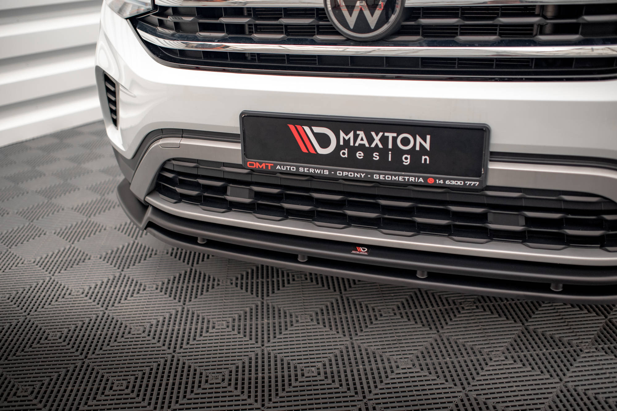 Frontspoiler VW Atlas Cross Sport Facelift 2020-> | V.2 Glossy Black Edition