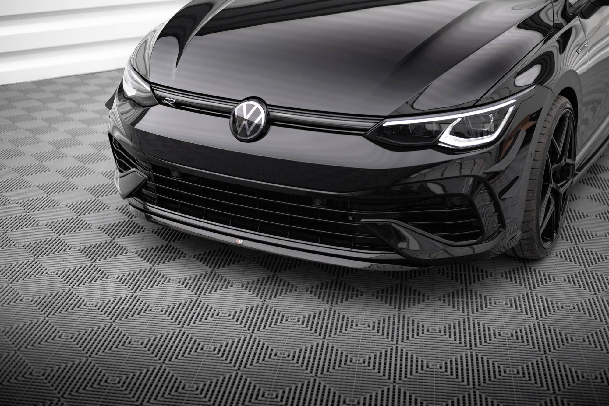 Frontspoiler VW Golf R VIII 2020 - 2024 | Sport Glossy Black Edition V7
