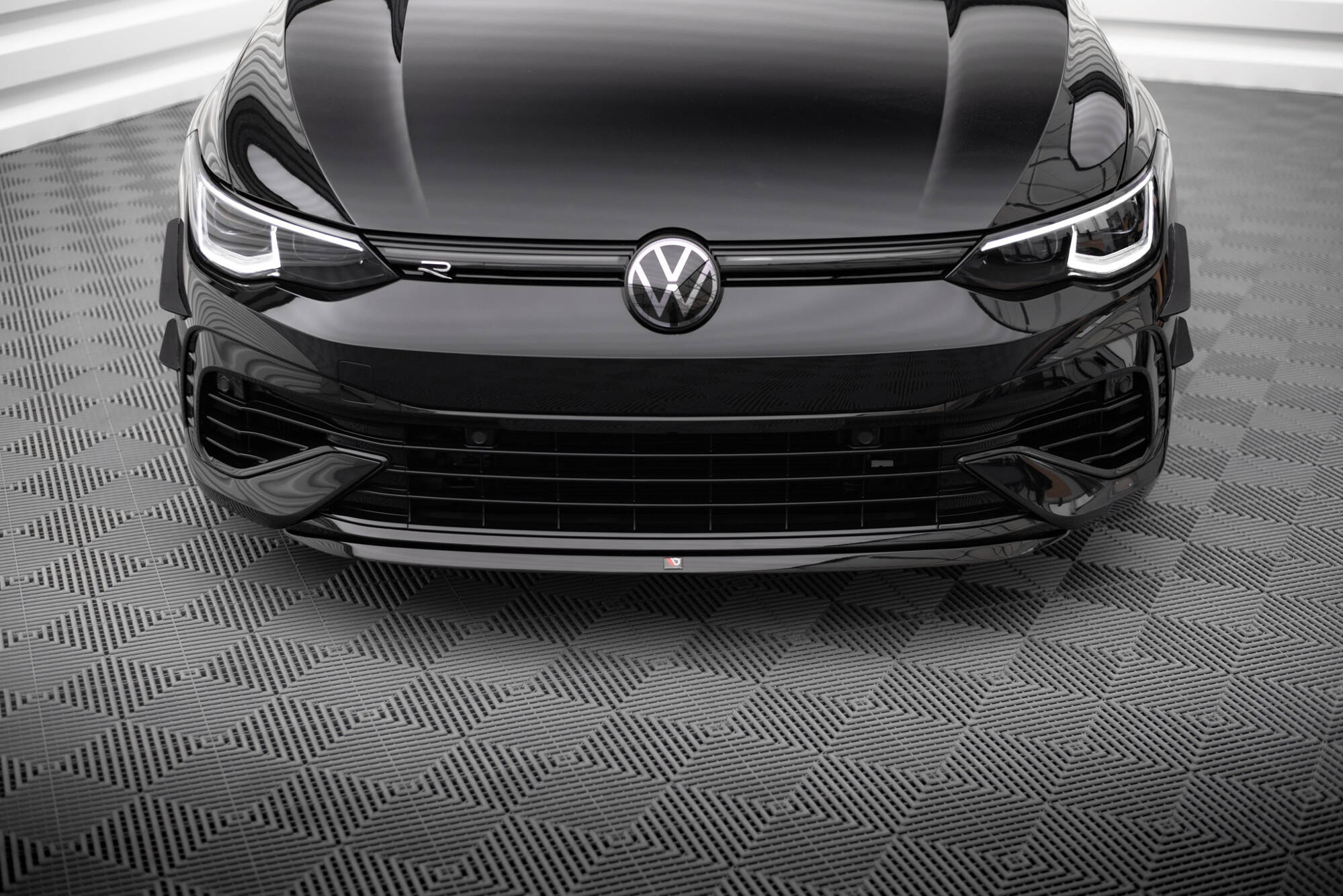 Frontspoiler VW Golf R VIII 2020 - 2024 | Sport Glossy Black Edition V7 – bilde 2