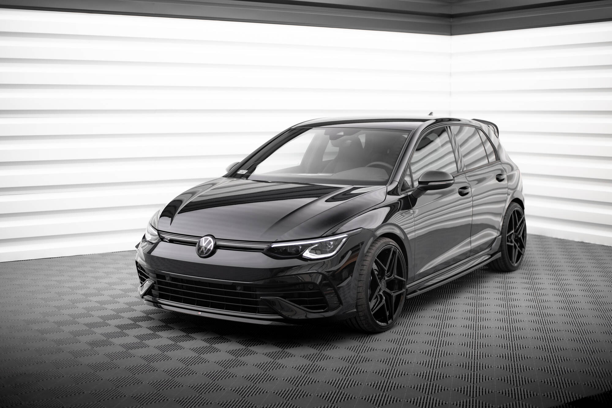 Frontspoiler VW Golf R VIII 2020 - 2024 | Sport Glossy Black Edition V7 – bilde 3