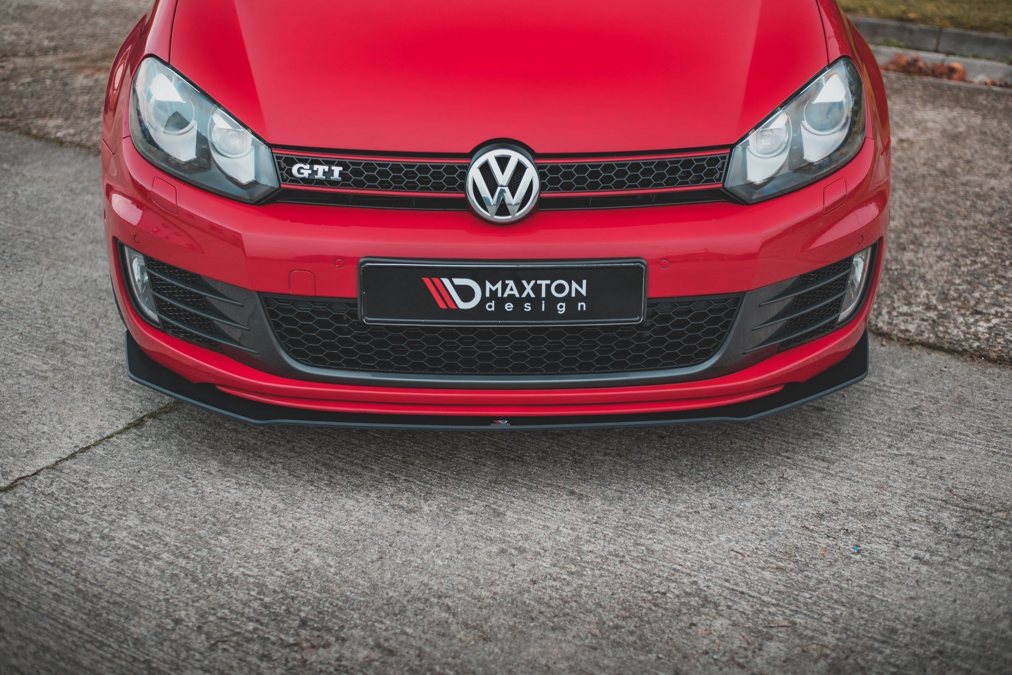 Frontspoiler VW Golf VI GTI 2008-2012 | V.3 Street Pro Black Edition – bilde 4