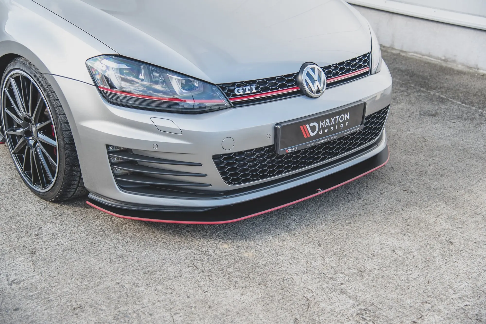 Frontspoiler VW Golf VII GTI 2013-2016 | Racing Durability Black Edition – bilde 13