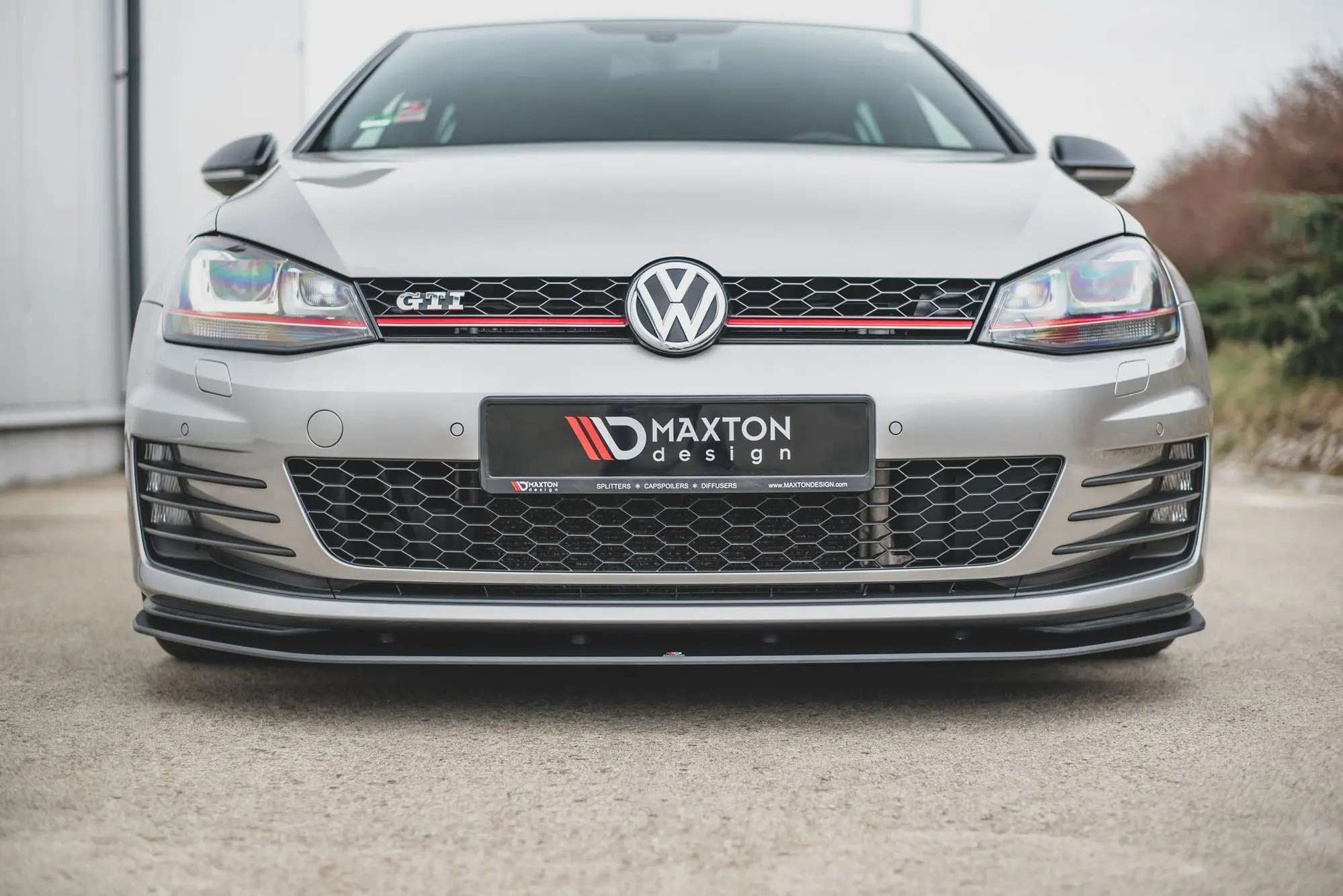 Frontspoiler VW Golf VII GTI 2013-2016 | Racing Durability Black Edition – bilde 3