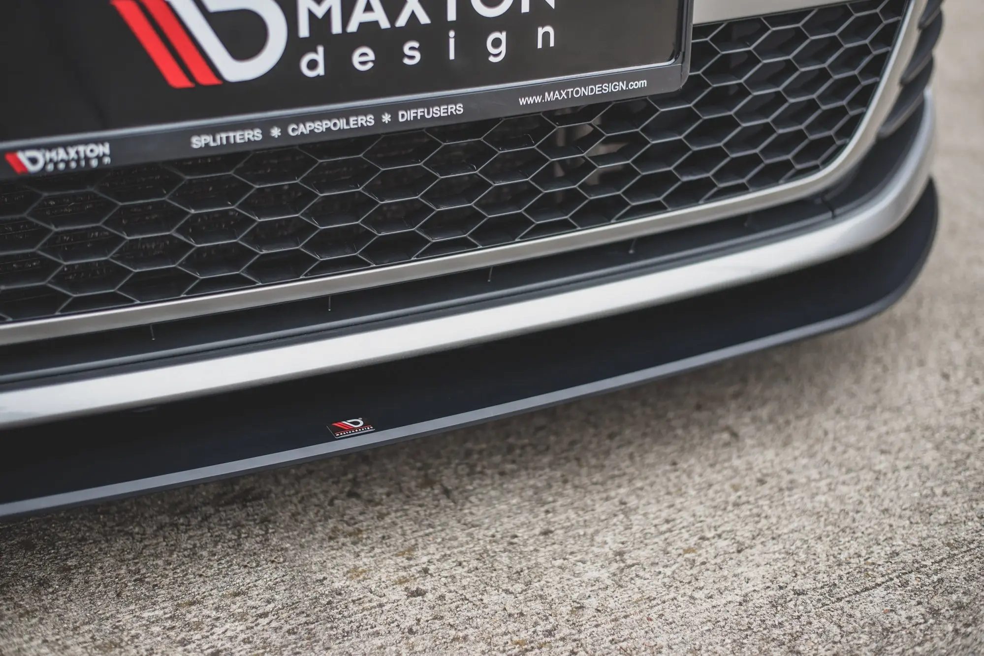Frontspoiler VW Golf VII GTI 2013-2016 | Racing Durability Black Edition – bilde 8
