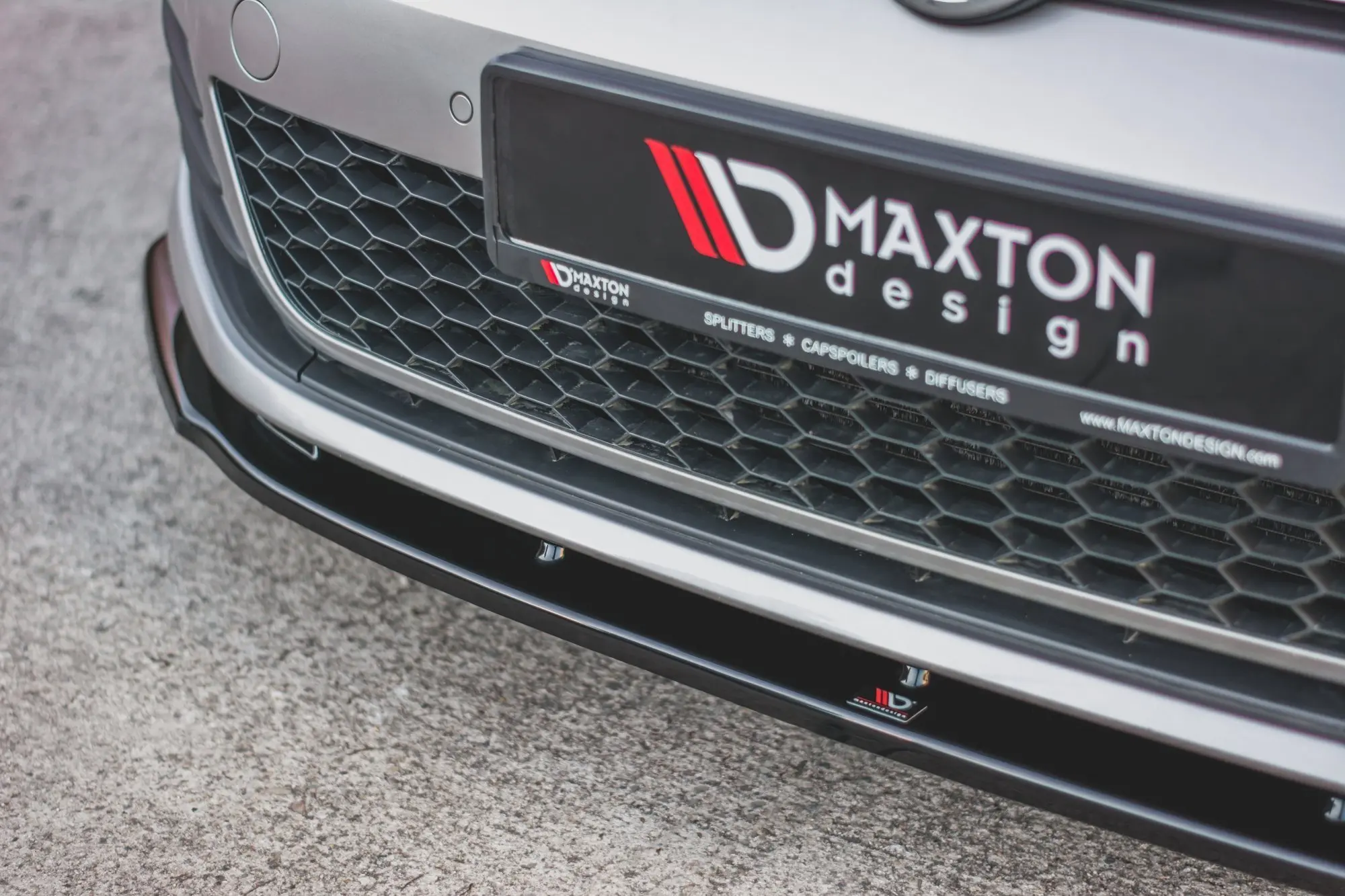 Frontspoiler VW Golf VII GTI 2013-2016 | V.1 Glossy Black Edition