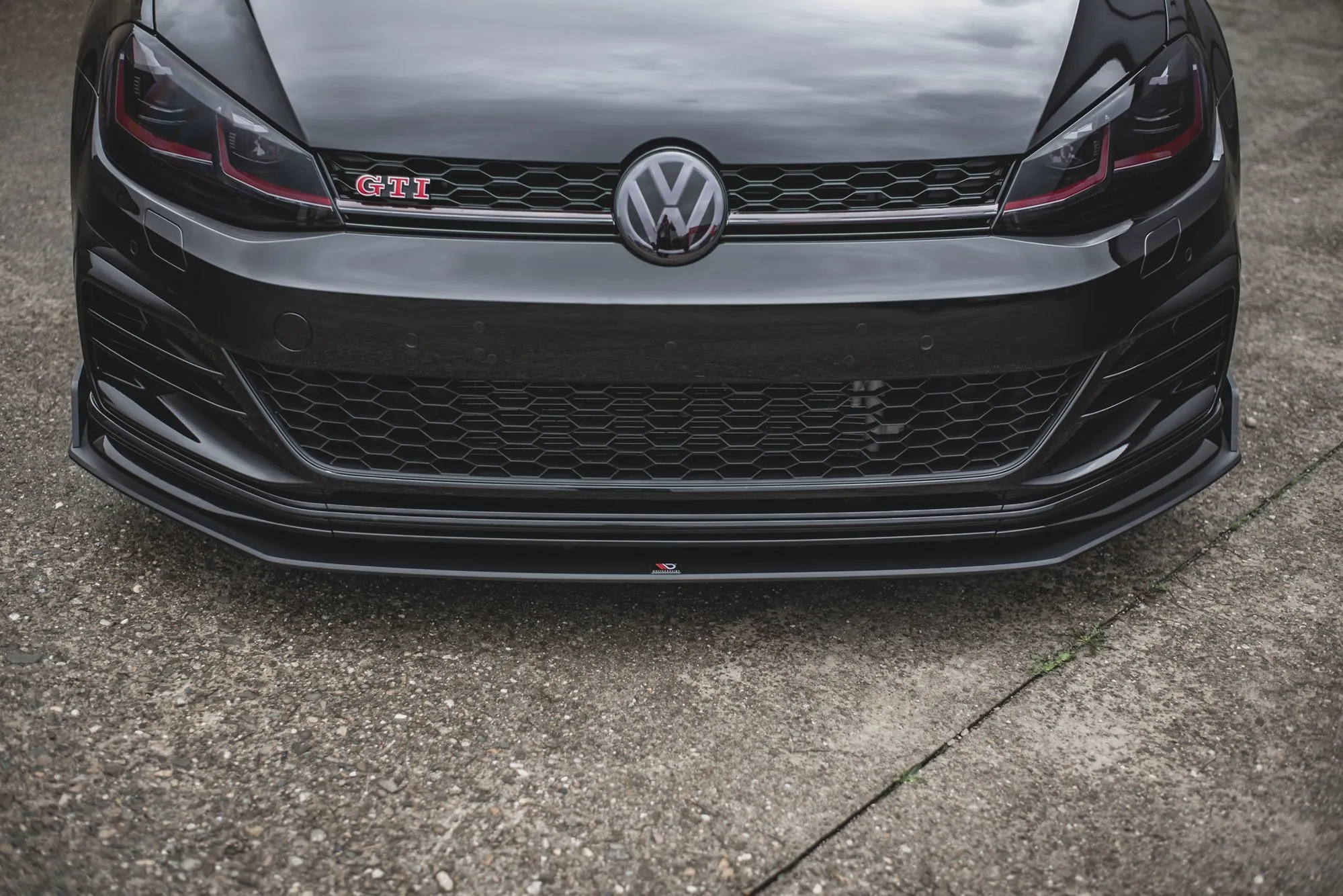 Frontspoiler VW Golf VII GTI Tcr 2019 | Street Pro Black Edition