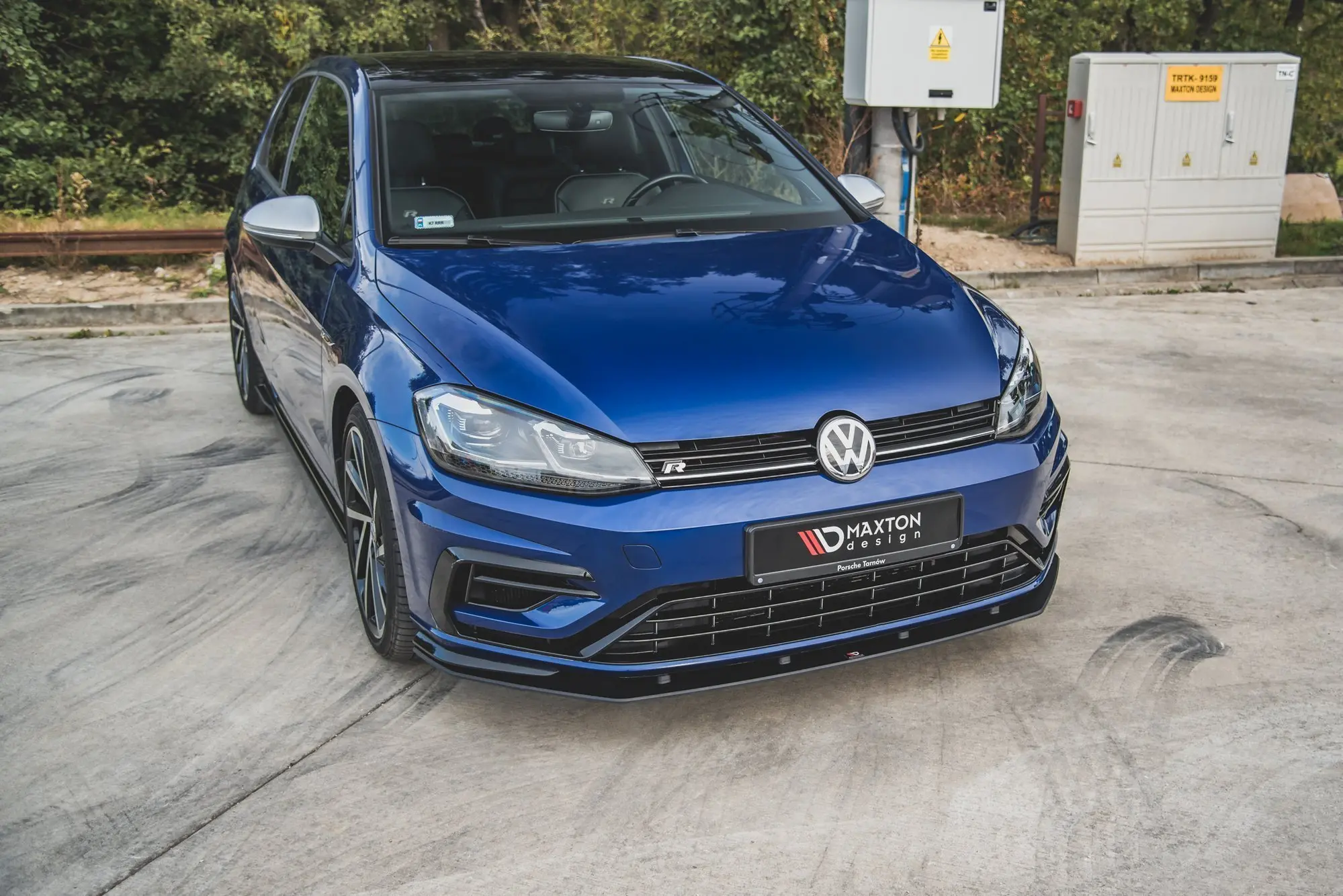 Frontspoiler VW Golf VII R / R-Line Facelift 2017-2020 | Racing Durability Black Edition – bilde 4